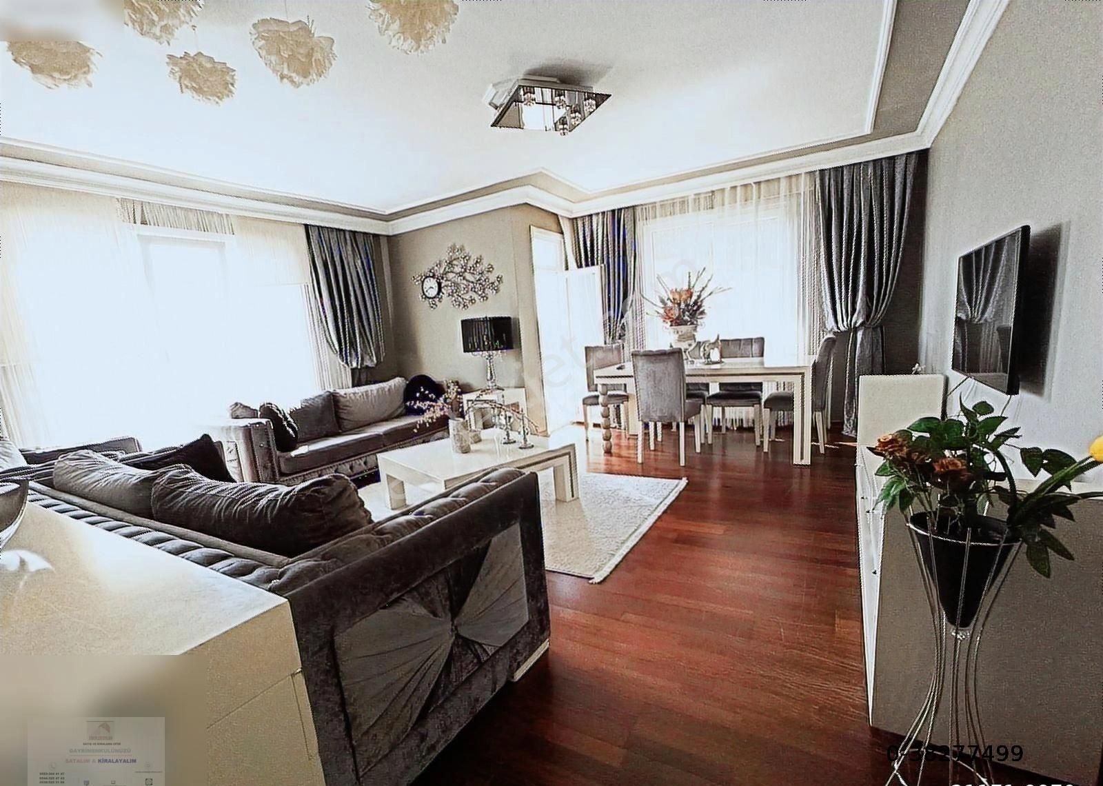 Merkeze Yakın Asansörlü Yeni Binada 200 M² 5+2 Ayrı Girişli Dubl