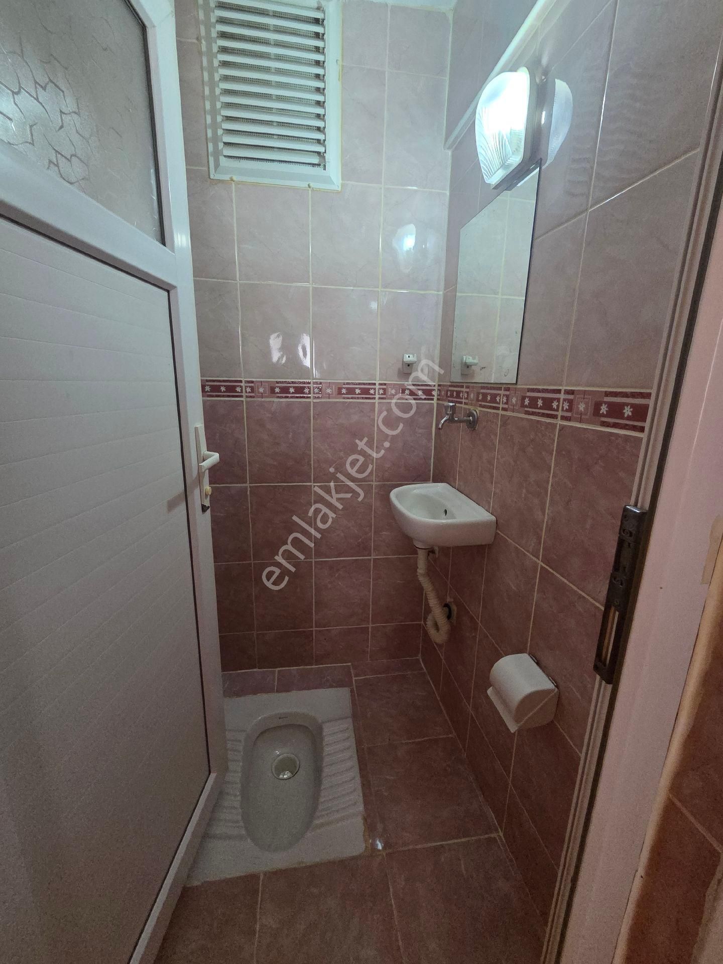 Ege Üni Ve İzmir Türk Koleji Yakını 3+1 Geniş Doğalgazlı Kiralık Daire - Görsel 33