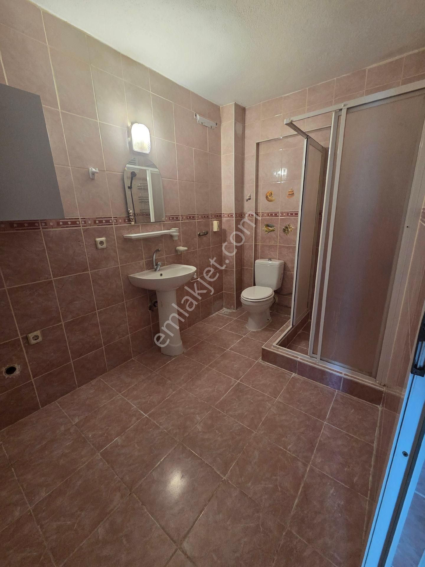 Ege Üni Ve İzmir Türk Koleji Yakını 3+1 Geniş Doğalgazlı Kiralık Daire - Görsel 30