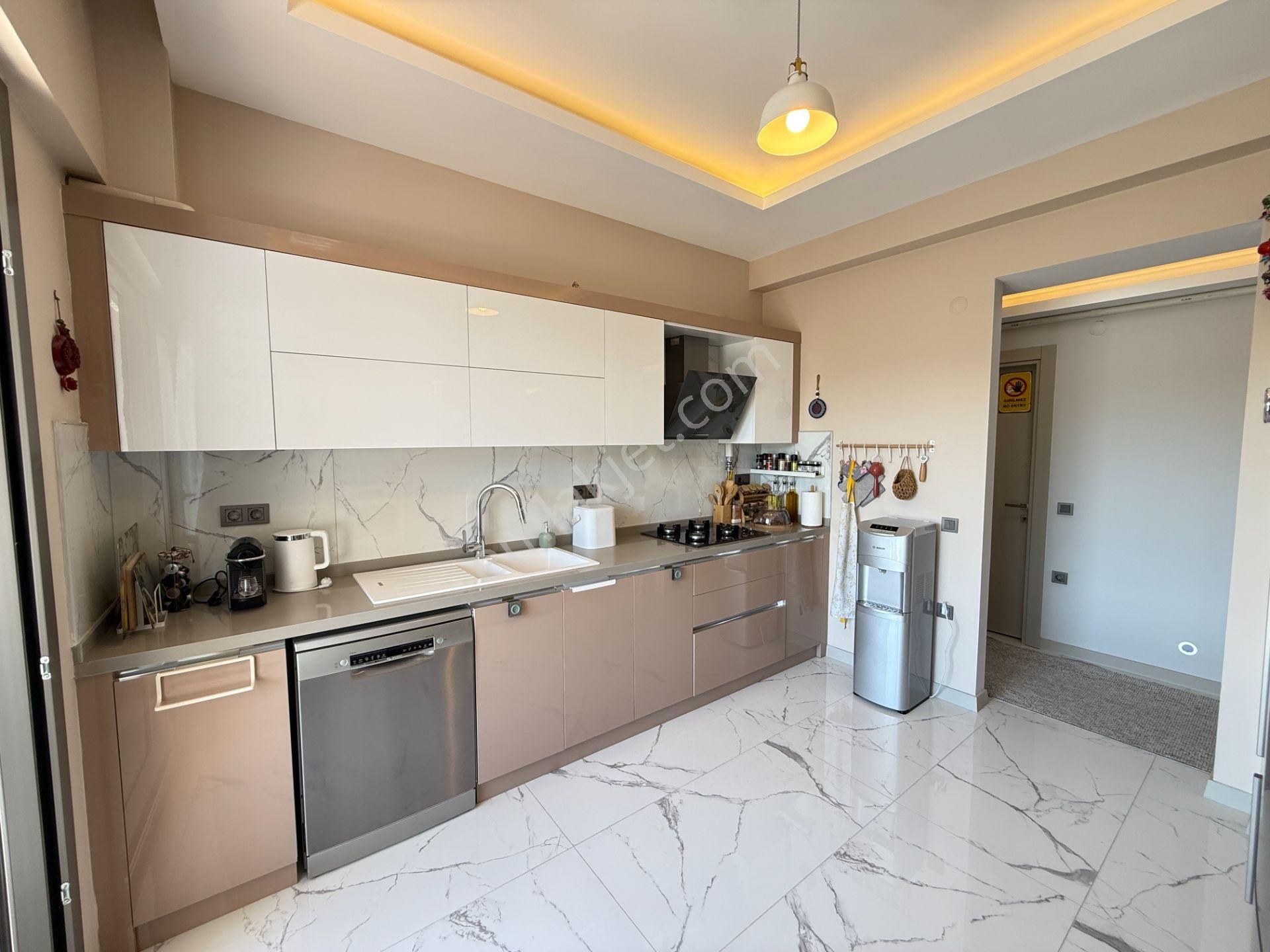 Ege Mah. Santra Poınt Sıtesınde Satılık 2.5+1 Daıre - Görsel 13