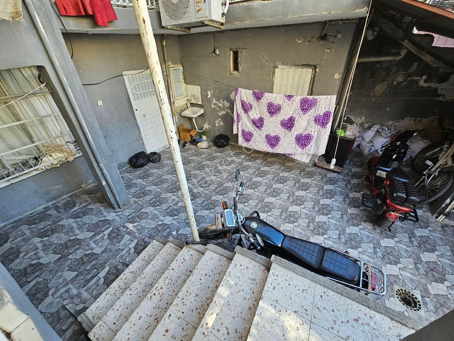 Seyhan Da Gülpınar Mhkıbrıs Cadesine Yakın110 Mt 3 Katlımüstakil Ev - Görsel 10