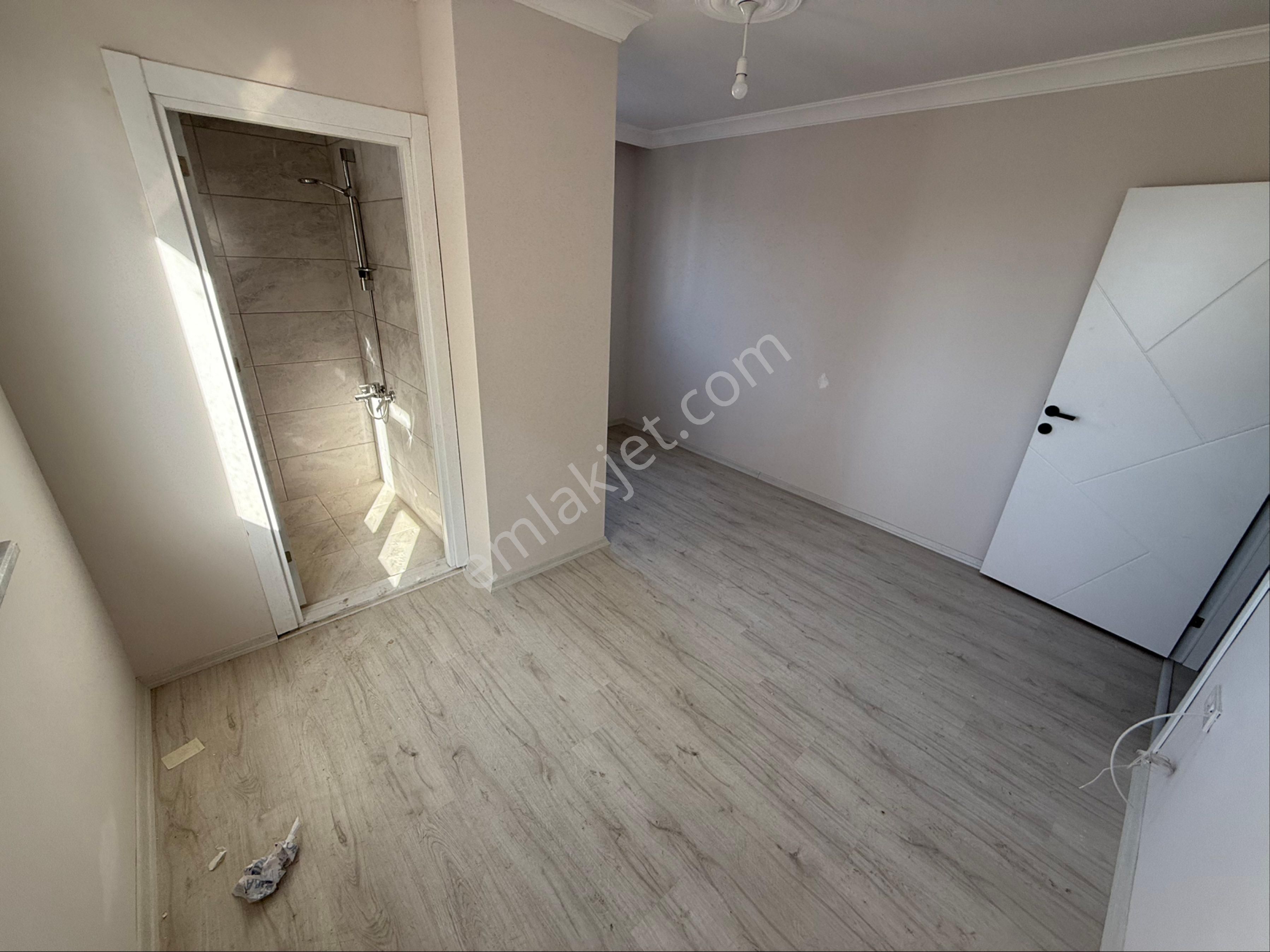 Sultanbeyli M.sinan Mah. Kullanışlı 2+1 88 M2 Arakat Daireler - Görsel 17