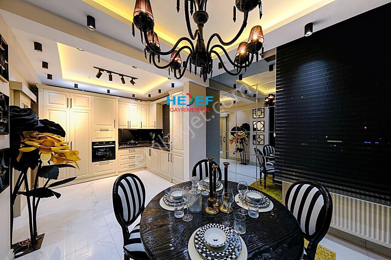 Hedef'ten Fatih Soydan Okulu Civ. Site İçi Havuzlu Bağımsız 3+1