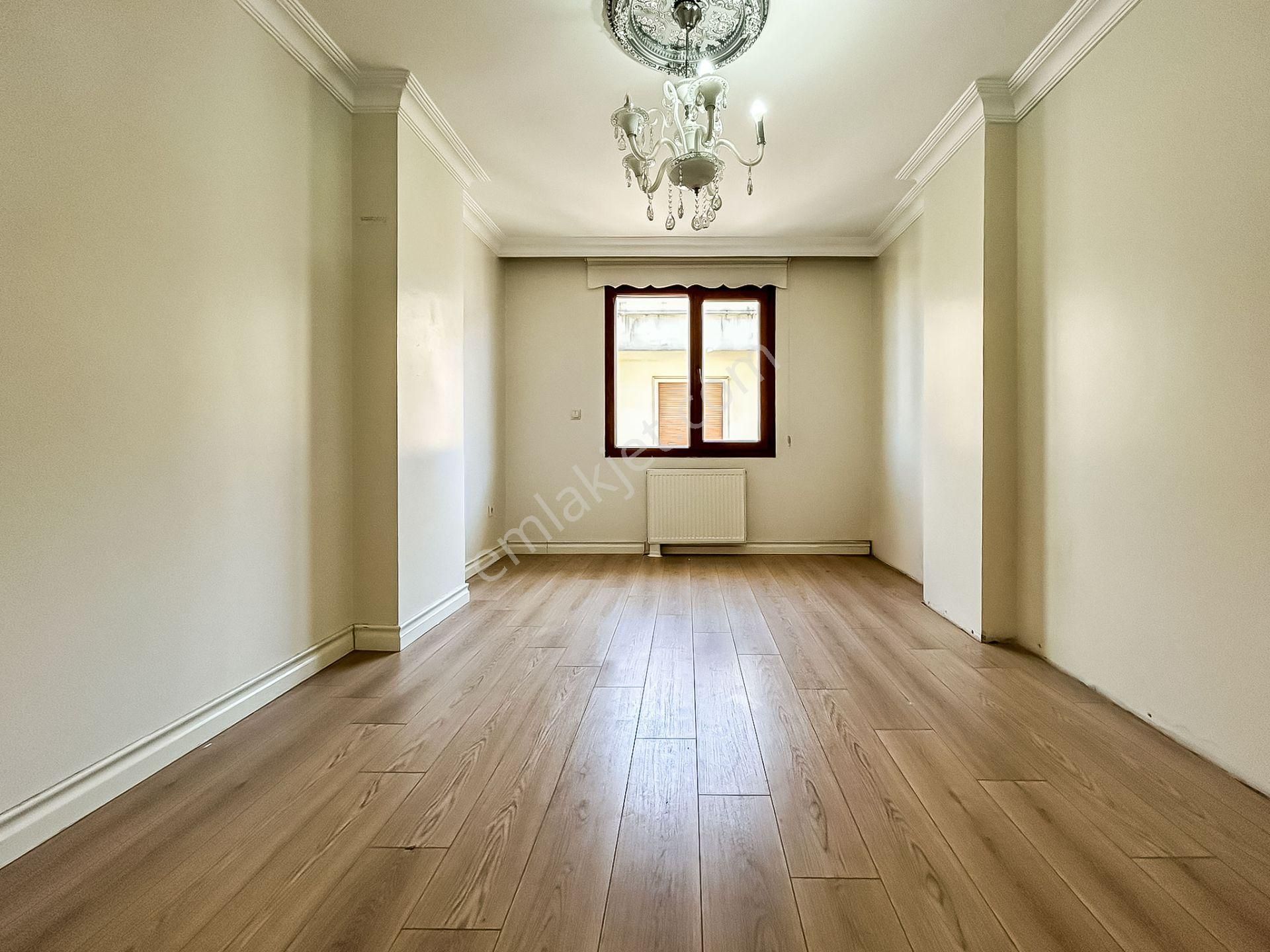 Marcity'den Bahçelievler'de 6+2 300m² K.otoparklı Ferah Dublex - Görsel 10