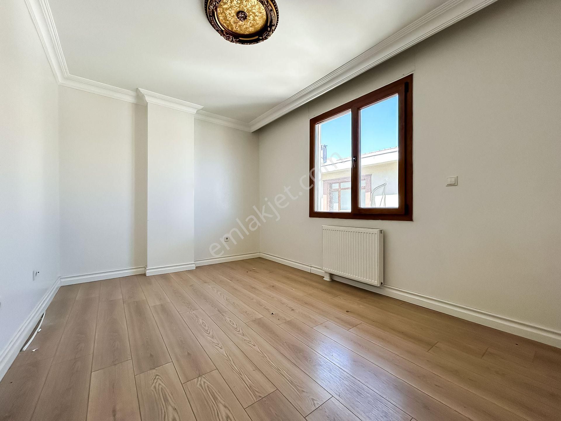 Marcity'den Bahçelievler'de 6+2 300m² K.otoparklı Ferah Dublex - Görsel 12