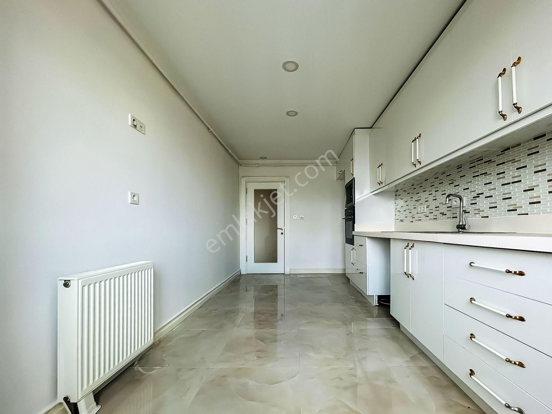 Marcity'den Bahçelievler'de 6+2 300m² K.otoparklı Ferah Dublex - Görsel 21