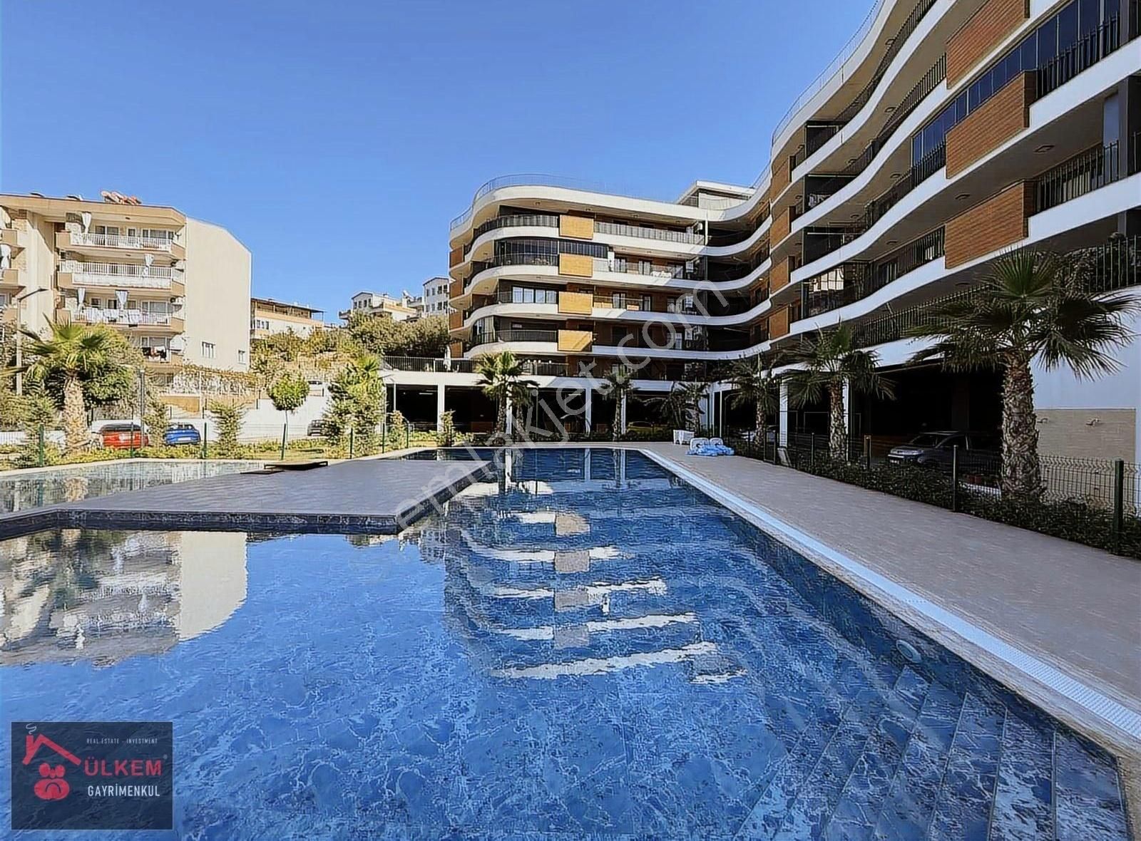 Kuşadası Merkez'de 2+1 Doğalgazlı 100 M2 Arakat Köşe Daire - Görsel 26