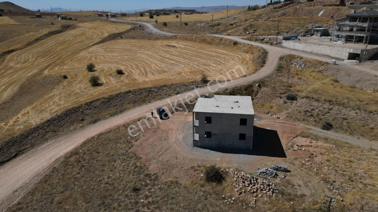 Kayseri Sarımsaklıda Kabası Bitmiş Projeliruhsatlı Satılık Villa - Görsel 11