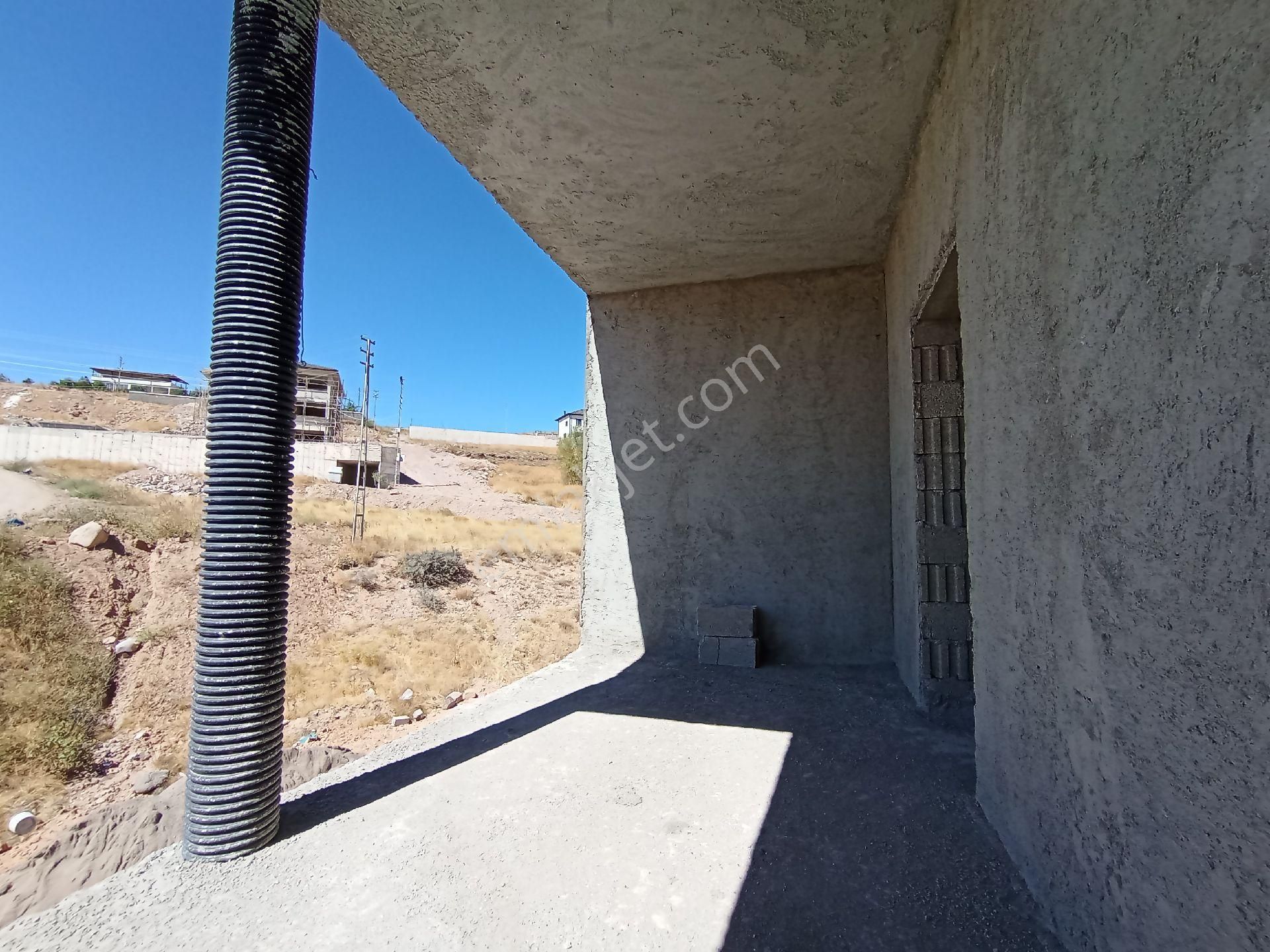 Kayseri Sarımsaklıda Kabası Bitmiş Projeliruhsatlı Satılık Villa - Görsel 12