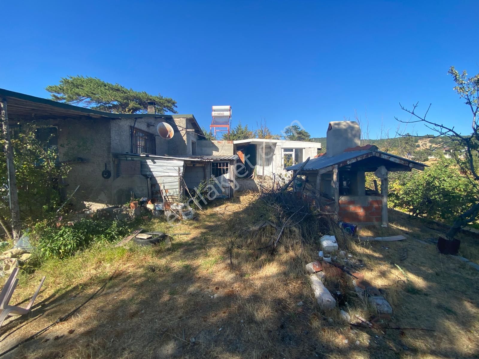 Balıkesir Havran Kalabak Hanlar Da 4573 M2 İçinde Yapı Kayıtlı Dağ Evi Satılık - Görsel 5