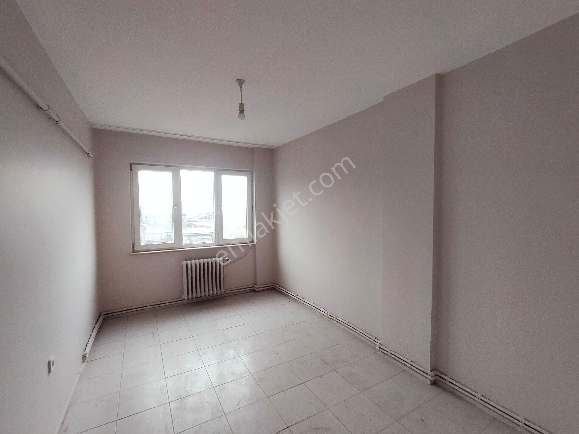 Bursa Setbaşı Sakal Döken`de 3+1 Kombili Kiralık Daire - Görsel 16
