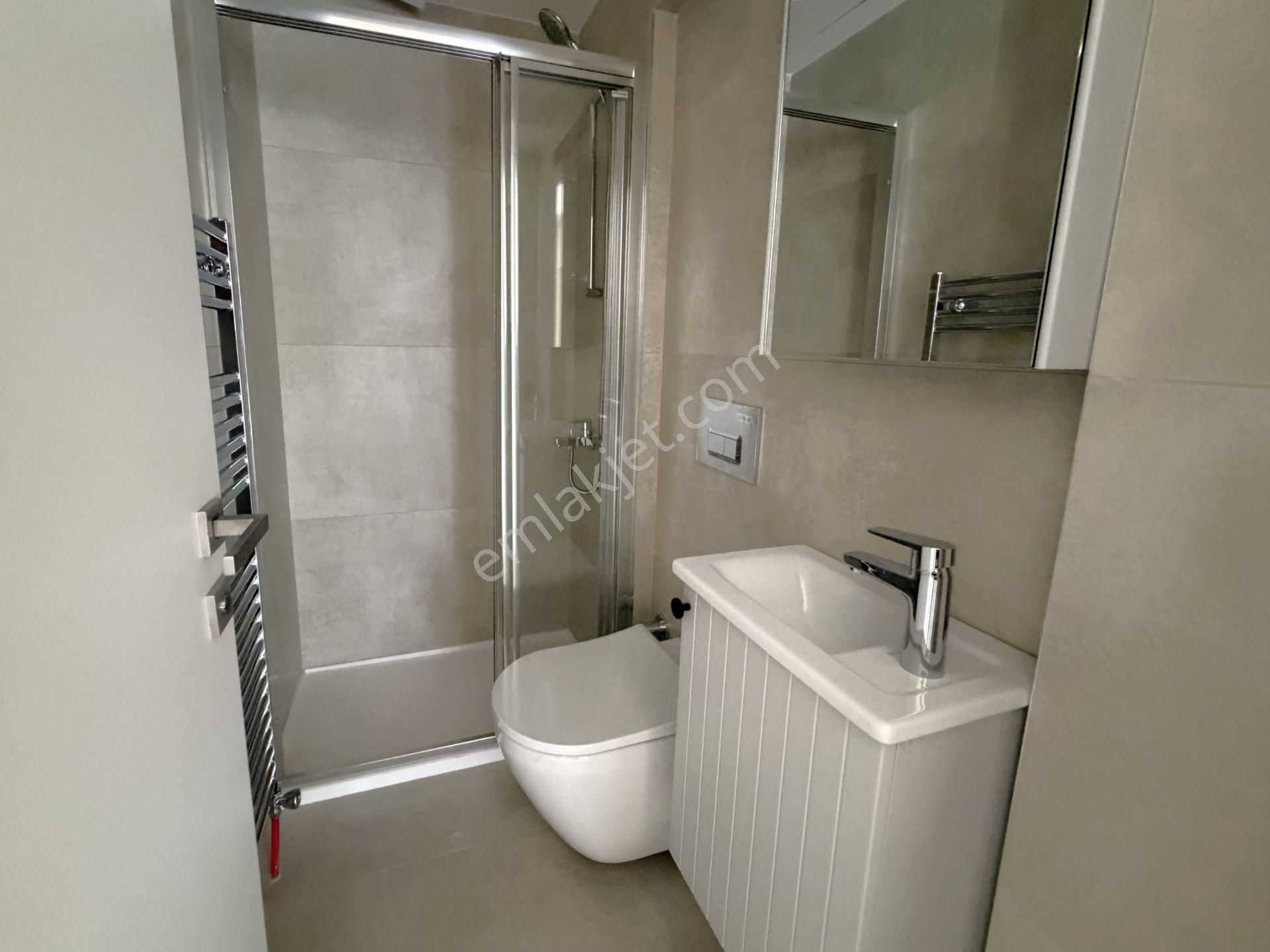 Bostanlı Sahilde Panoramik Deniz Manzaralı Satılık 3+1 Daire - Görsel 21