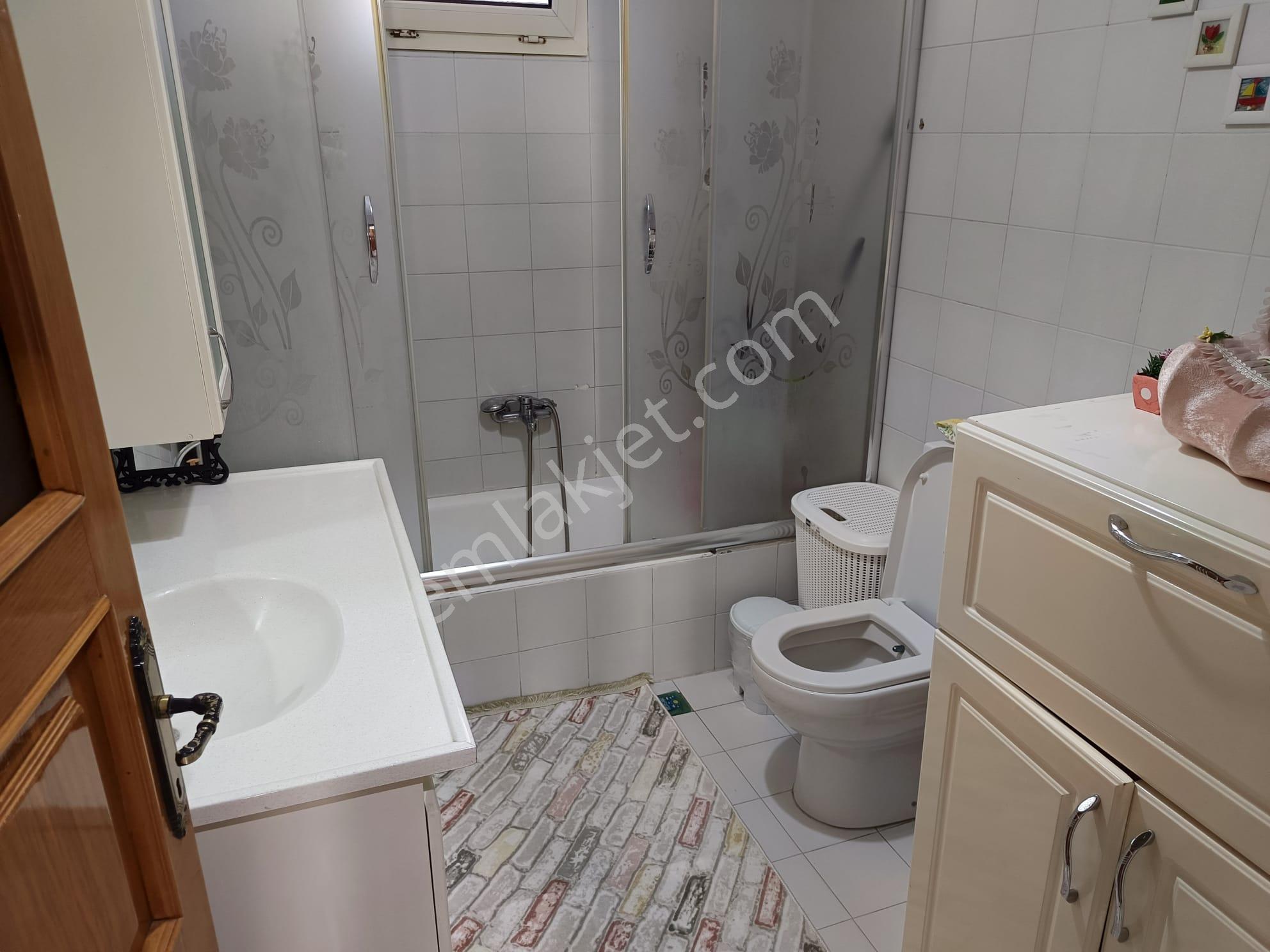 Kaçmaz Emlak'tan Derince Merkezde Kiralık 3+1 Daire - Görsel 5