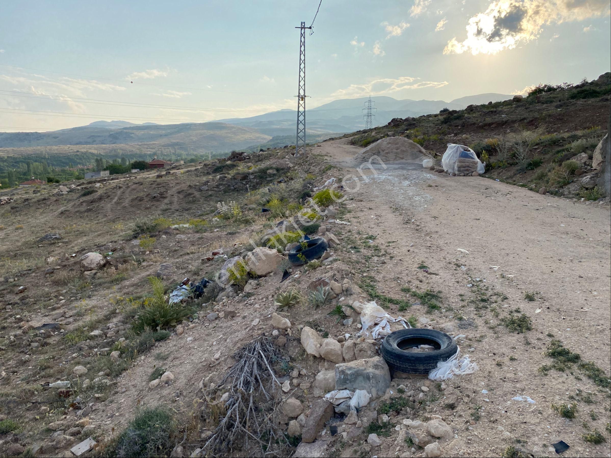 Salih Emlak’tan Kırkpınar Köyünde Niğde Manzaralı 457 M2 İmarlı Parselli Arsa - Görsel 12