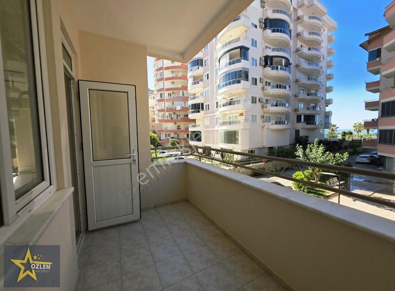 Denize Sıfır 3+1 Satılık Daire Alanya Mahmutlar - Görsel 12