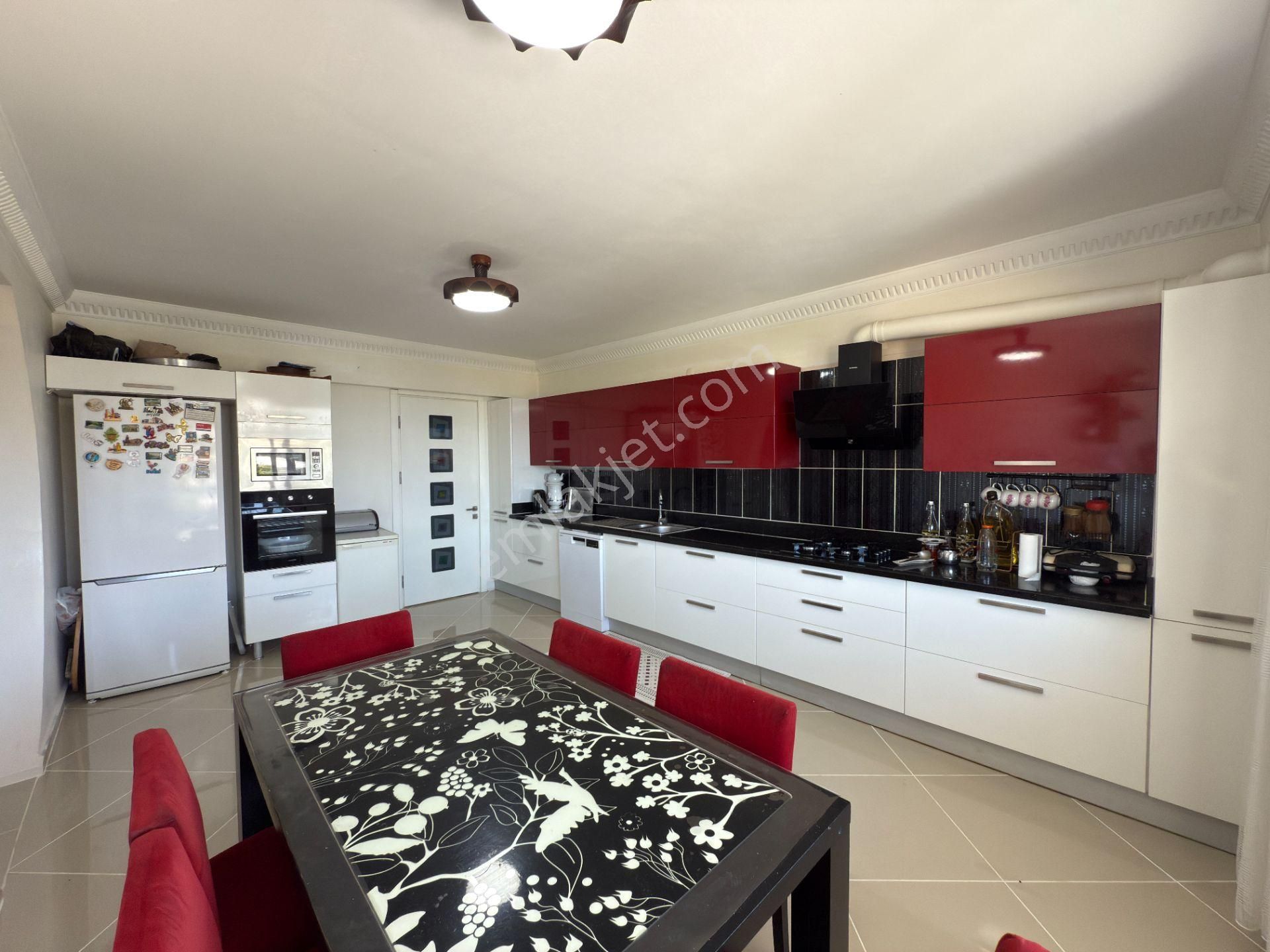 Bayraklıdede Mah. Satılık Deniz Manzaralı İş Yeri - Görsel 14