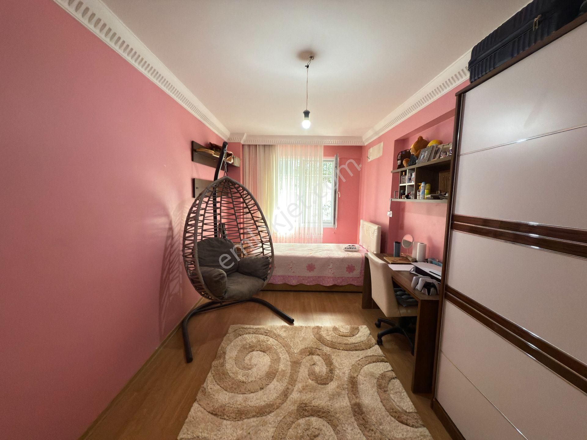 Bayraklıdede Mah. Satılık Deniz Manzaralı İş Yeri - Görsel 23