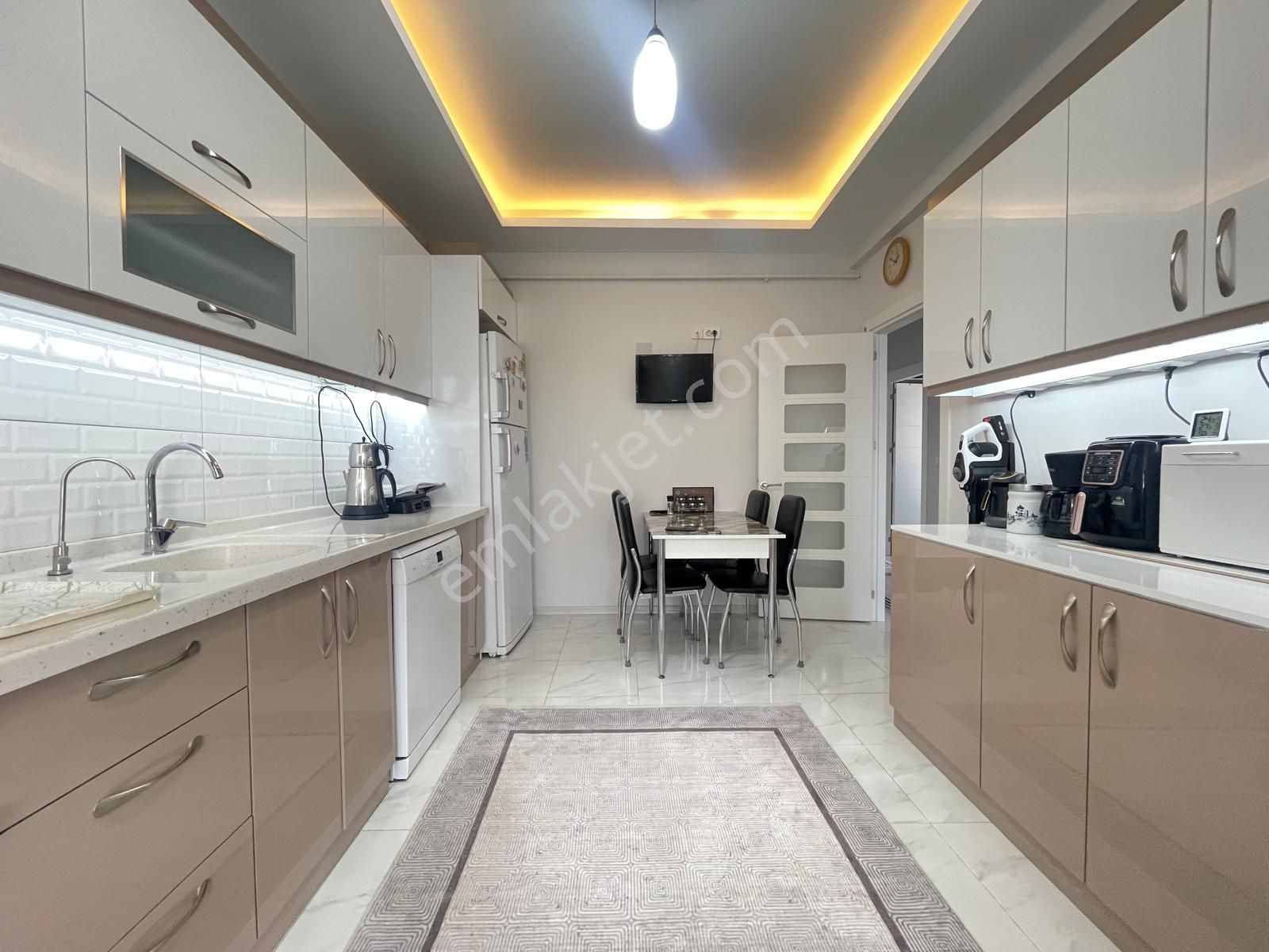 Cb King'den Altın Otel Karşısında 3+1 Satılık Daire - Görsel 7