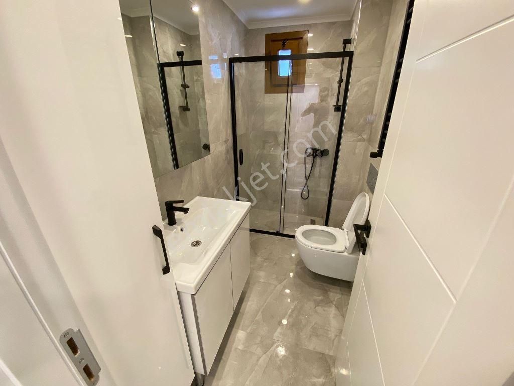 Kaçmaz'dan İdealtepe Sahilde Ayrı Mutfaklı & Balkonlu 75m² 1+1! - Görsel 34