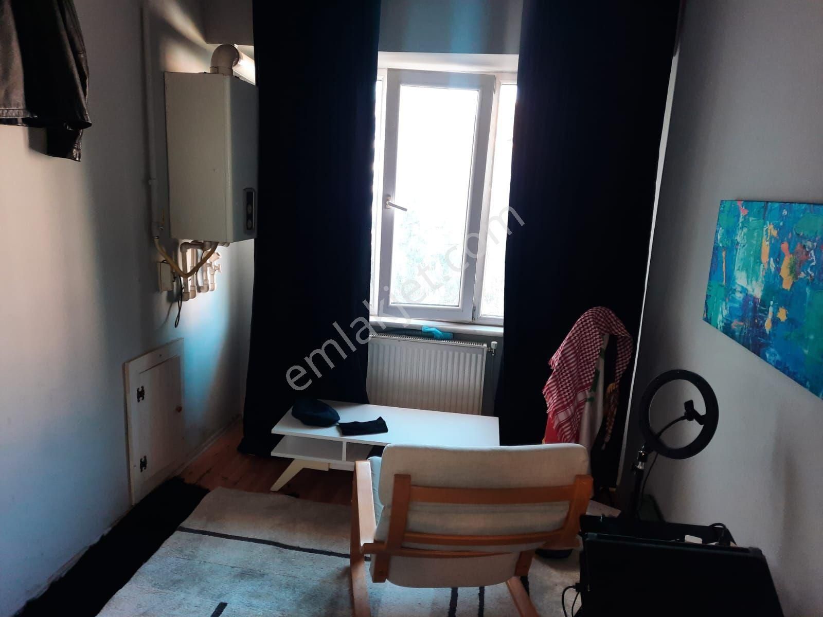 Kütahya Merkezde 1+1 Satılık - Görsel 3