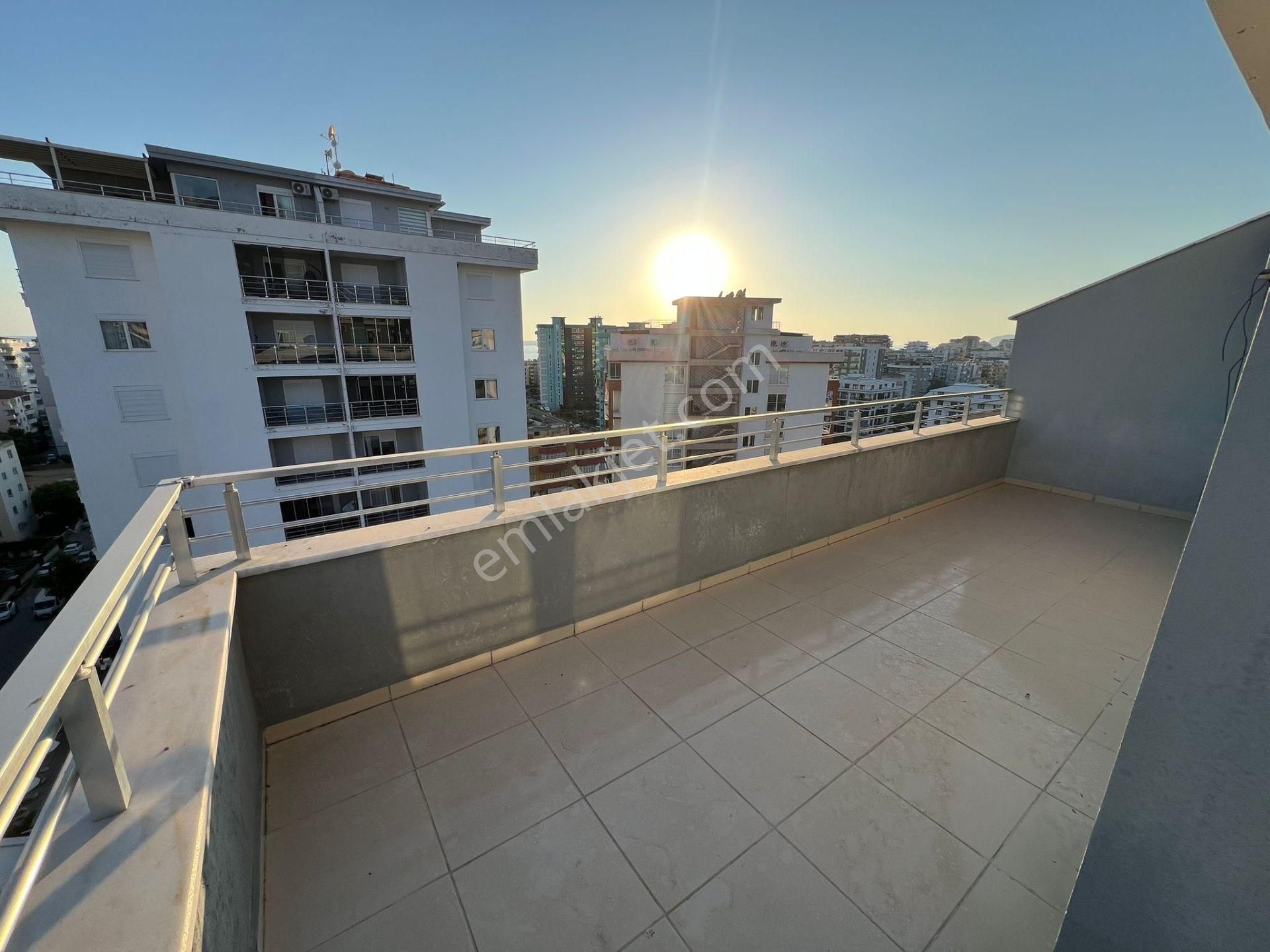 Alanya Mahmutlar'da Satılık Eşyalı 4+1 Dublexs - Görsel 23