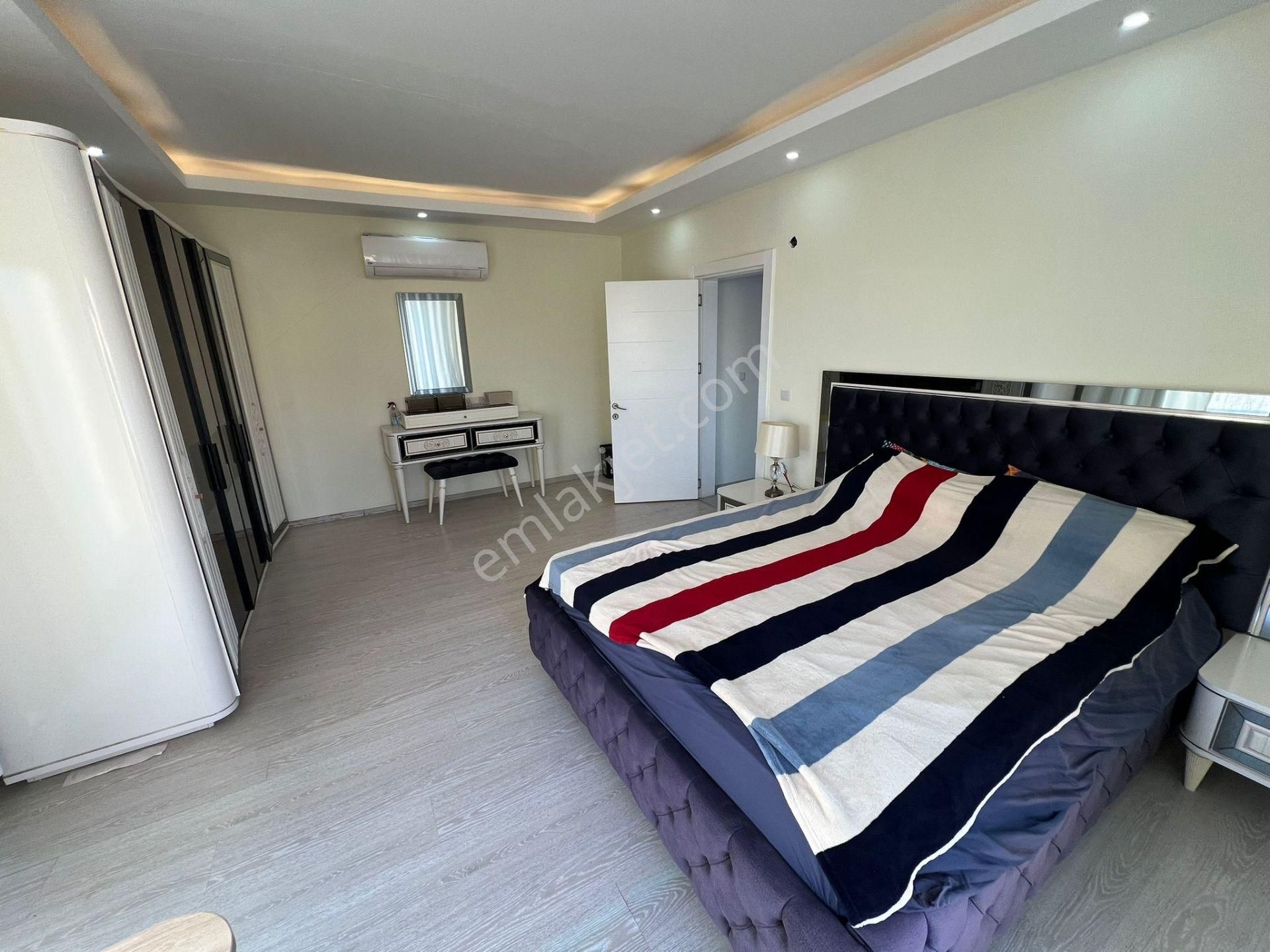 Alanya Mahmutlar'da Satılık Eşyalı 4+1 Dublexs - Görsel 7