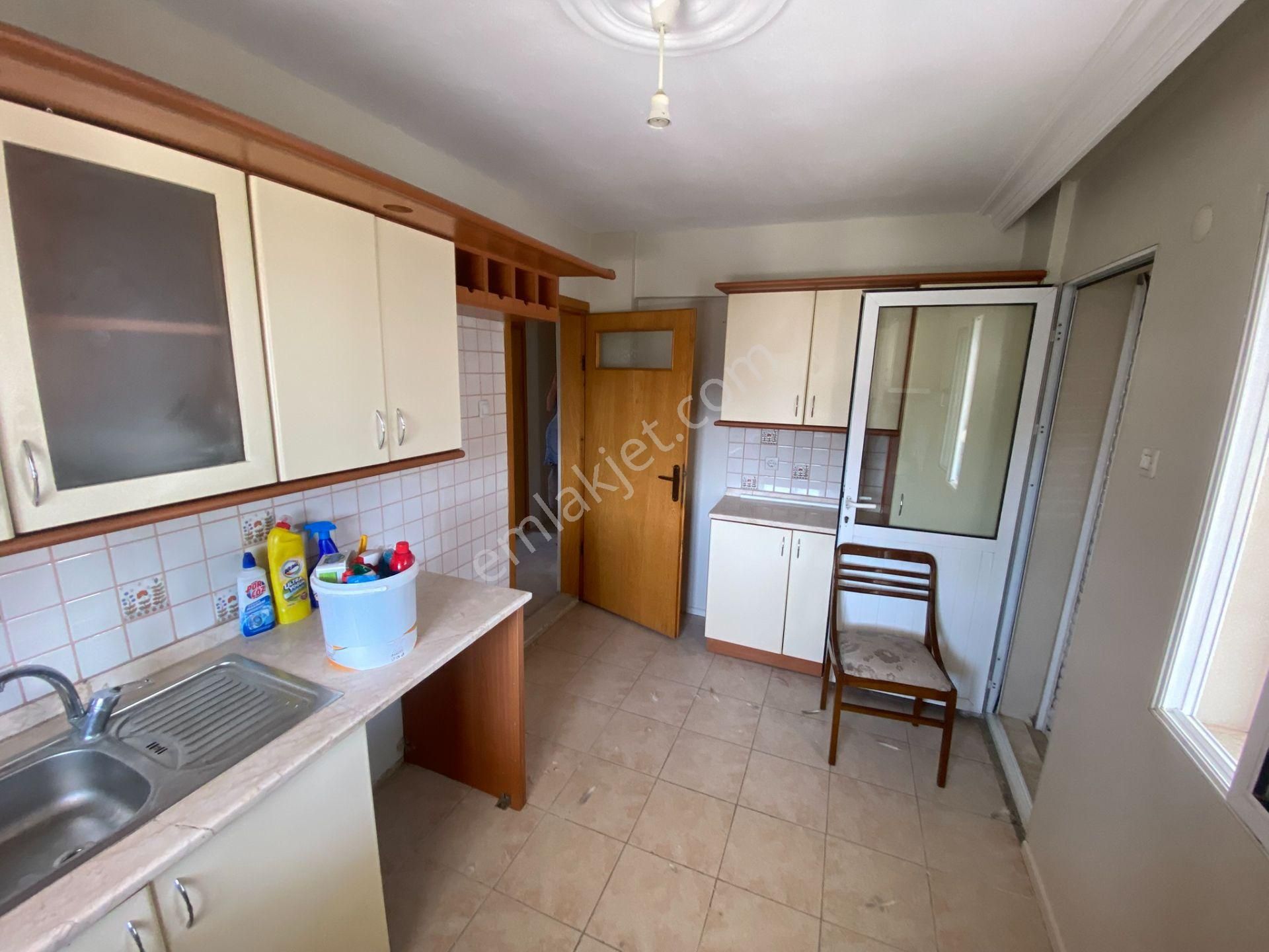 Kuşadası Kadınlar Denizi Mahallesinde 3+1 Satılık Daire - Görsel 16