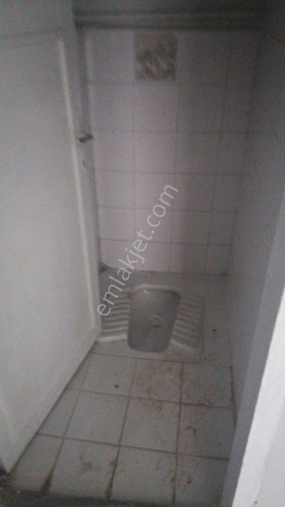 Ümraniye Ihlamurkuyu Metro Yürüme Mesafesi Yabancı Ya Uygun 1.kat 2 +1 İçi Yapılı Temiz Daire - Görsel 15