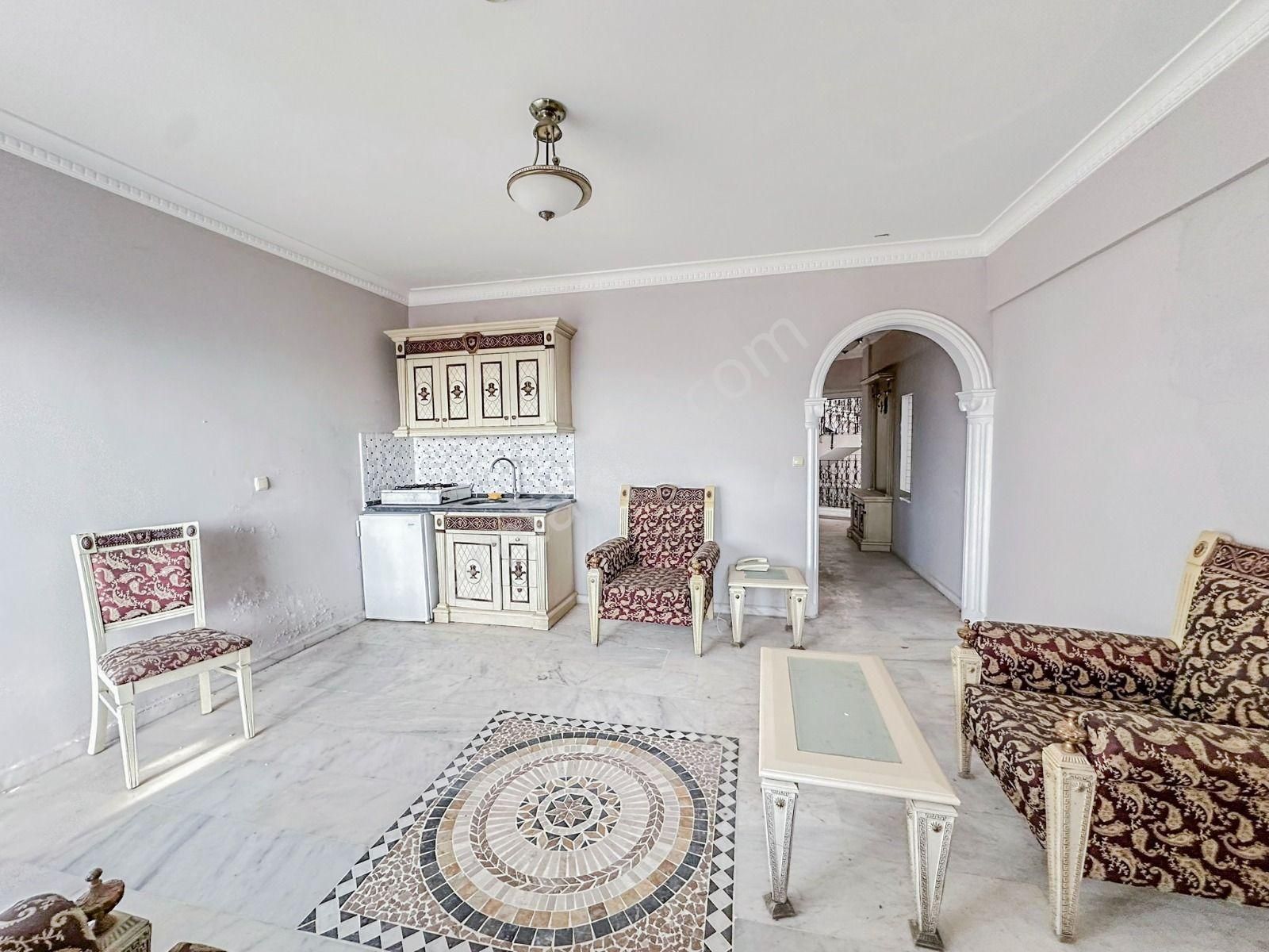 Alanya Kestel Mahallesinde Satılık Site İçerisinde Havuzlu 1+1 Daire - Görsel 3