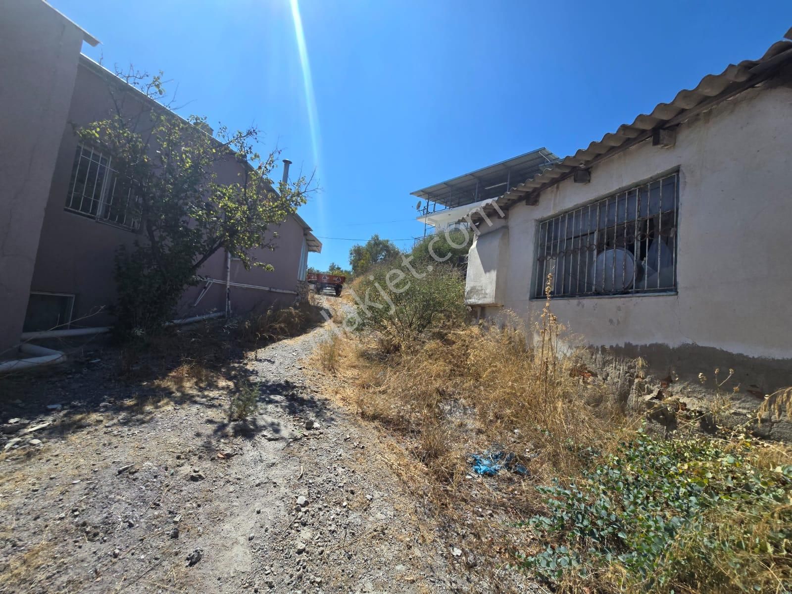 Satılık Kargir Ev Ve Avlusu 629 M² Arsa Muğla/milas/bozbük - Görsel 6