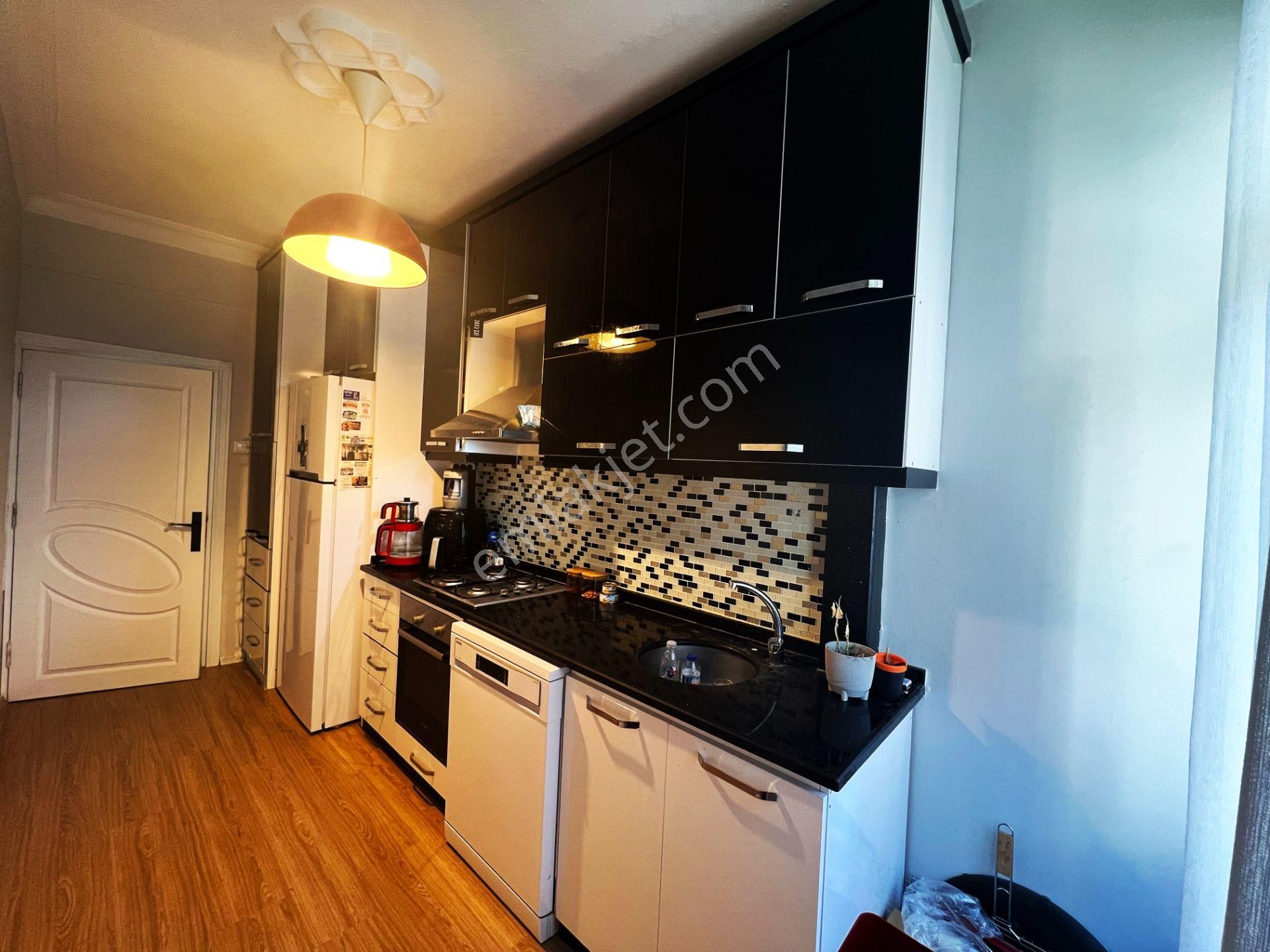 Gençlik Mahallesinde Denize Yürüme Mesafesinde Fırsat 3+1 - Görsel 12