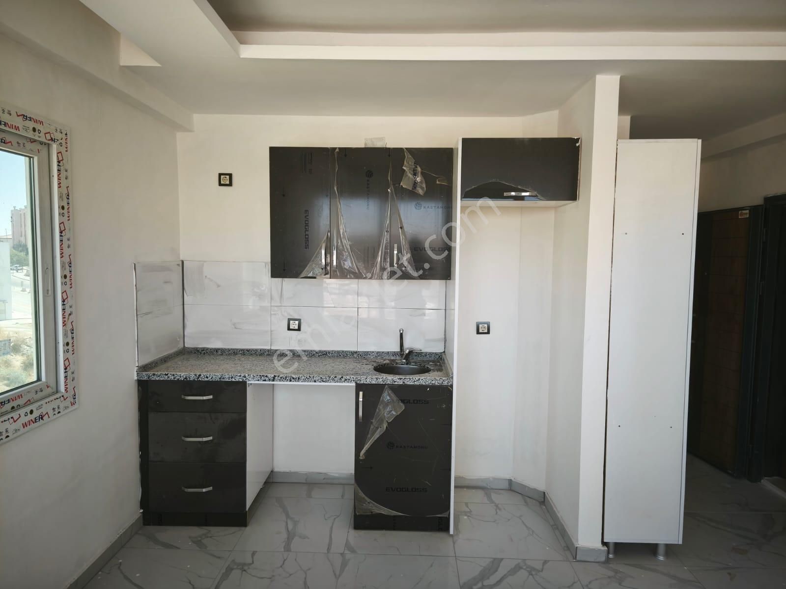 Esse My Home Dan Sarıçam Çınarlı Da Sedatalp 4 De 1+1 Satılık