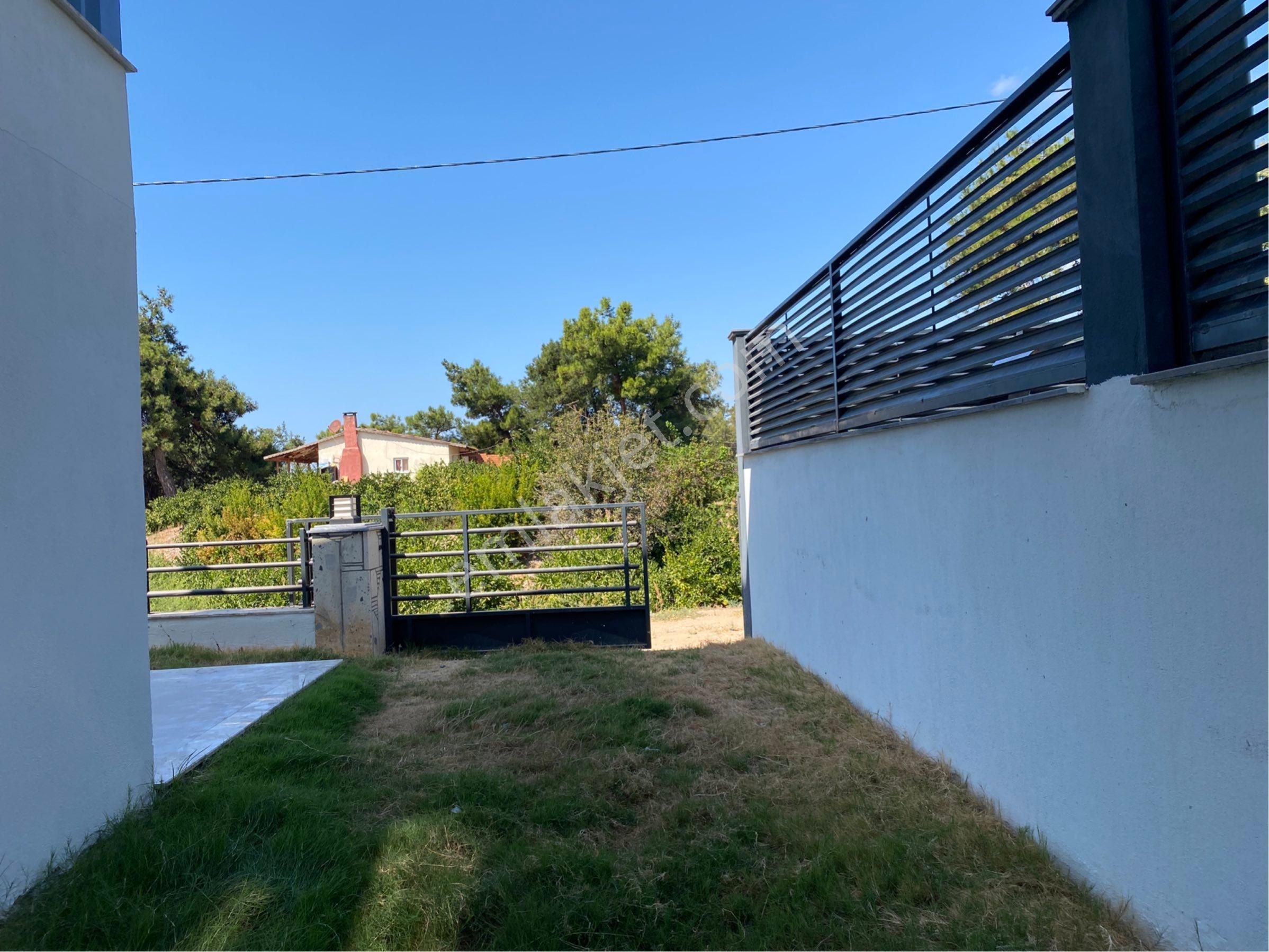 Özdere De Deniz Manzaralı Otoparklı Yazlık - Görsel 5