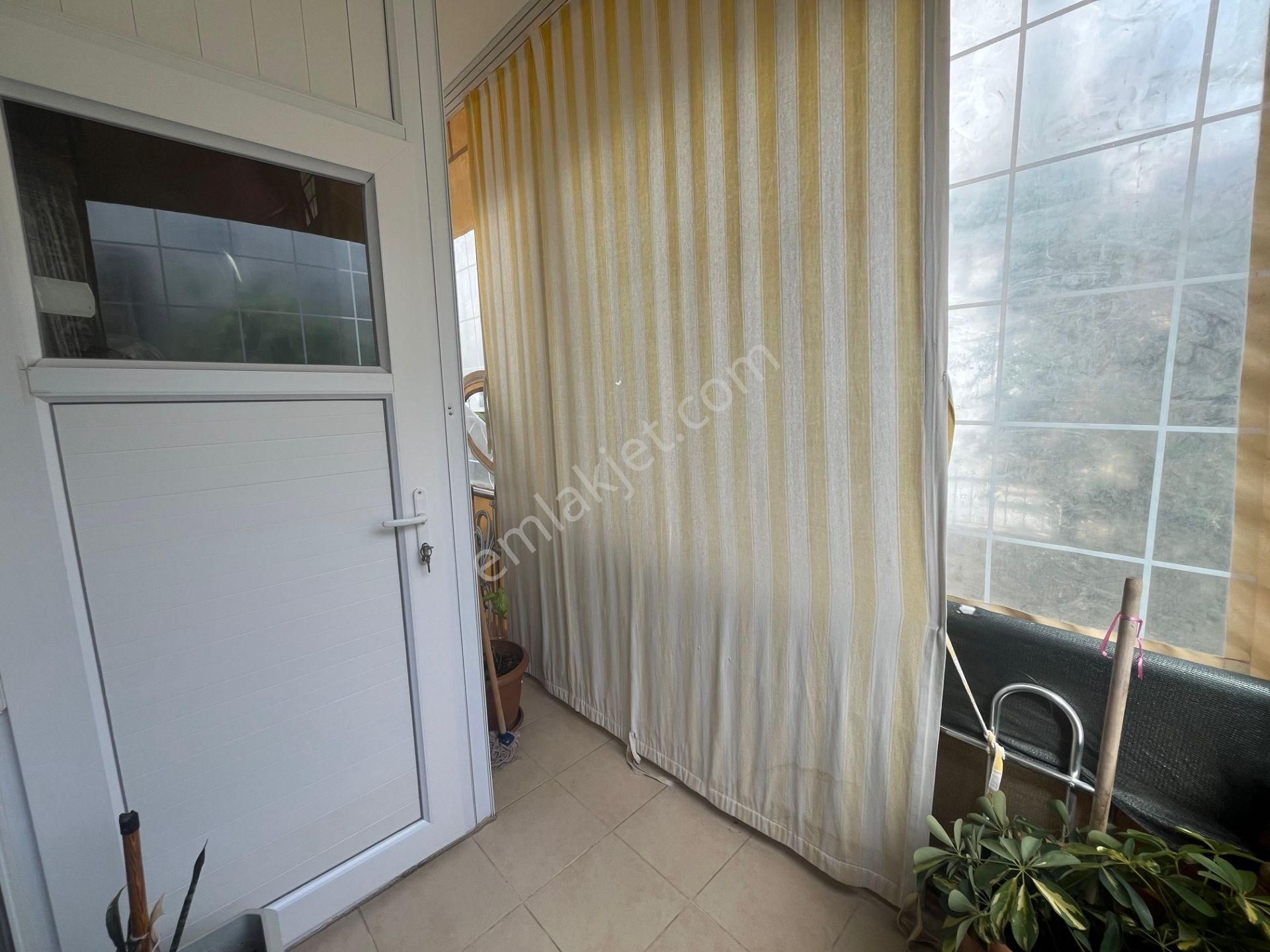 Goldhouse Dan Taşyaka Da Merkezi Konum 3+1 Geniş Satılık Daire - Görsel 8