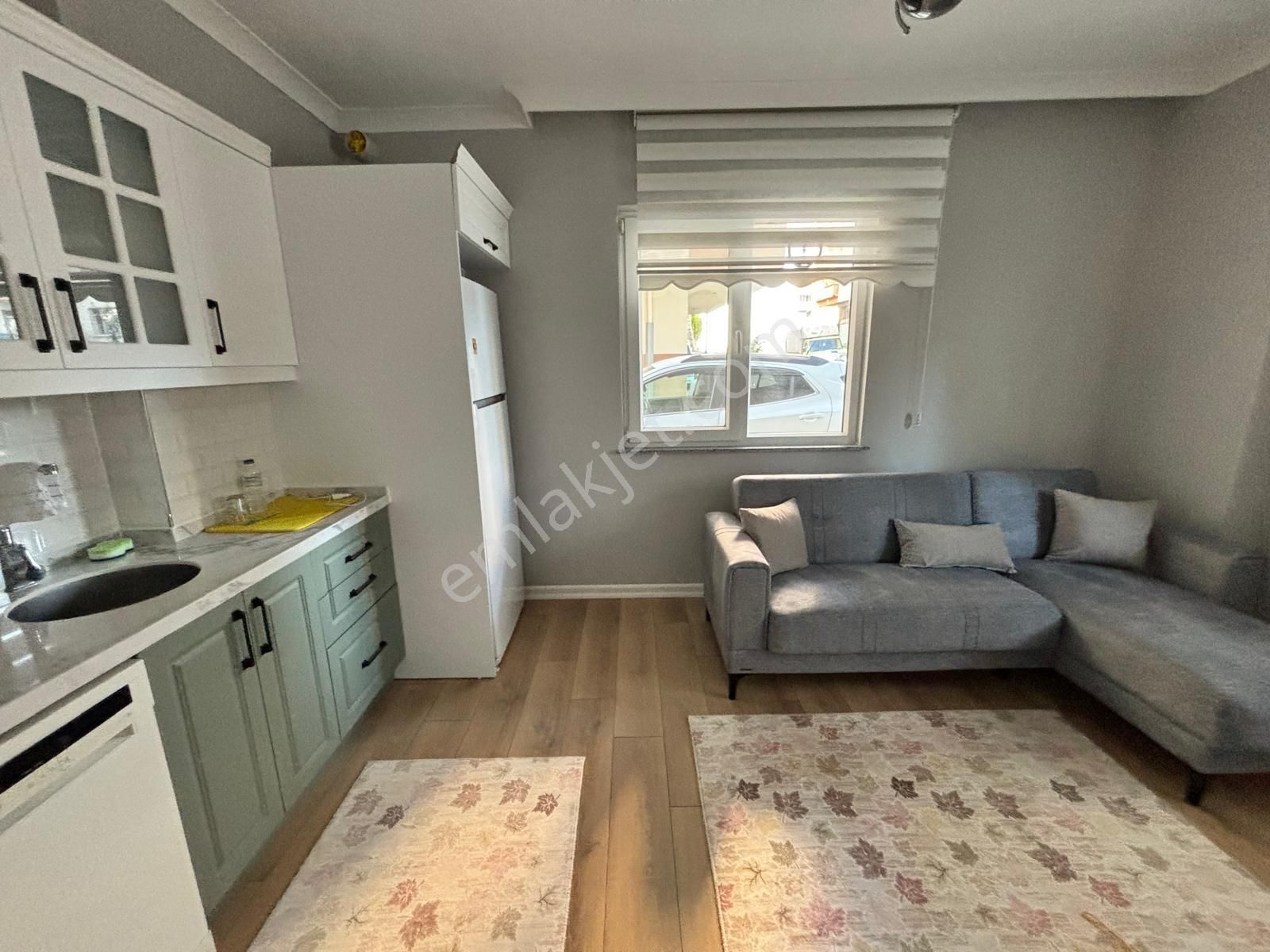 Deha Emla'tan Akçaabat Yenimahallede Satılık 2+1 Daire - Görsel 8