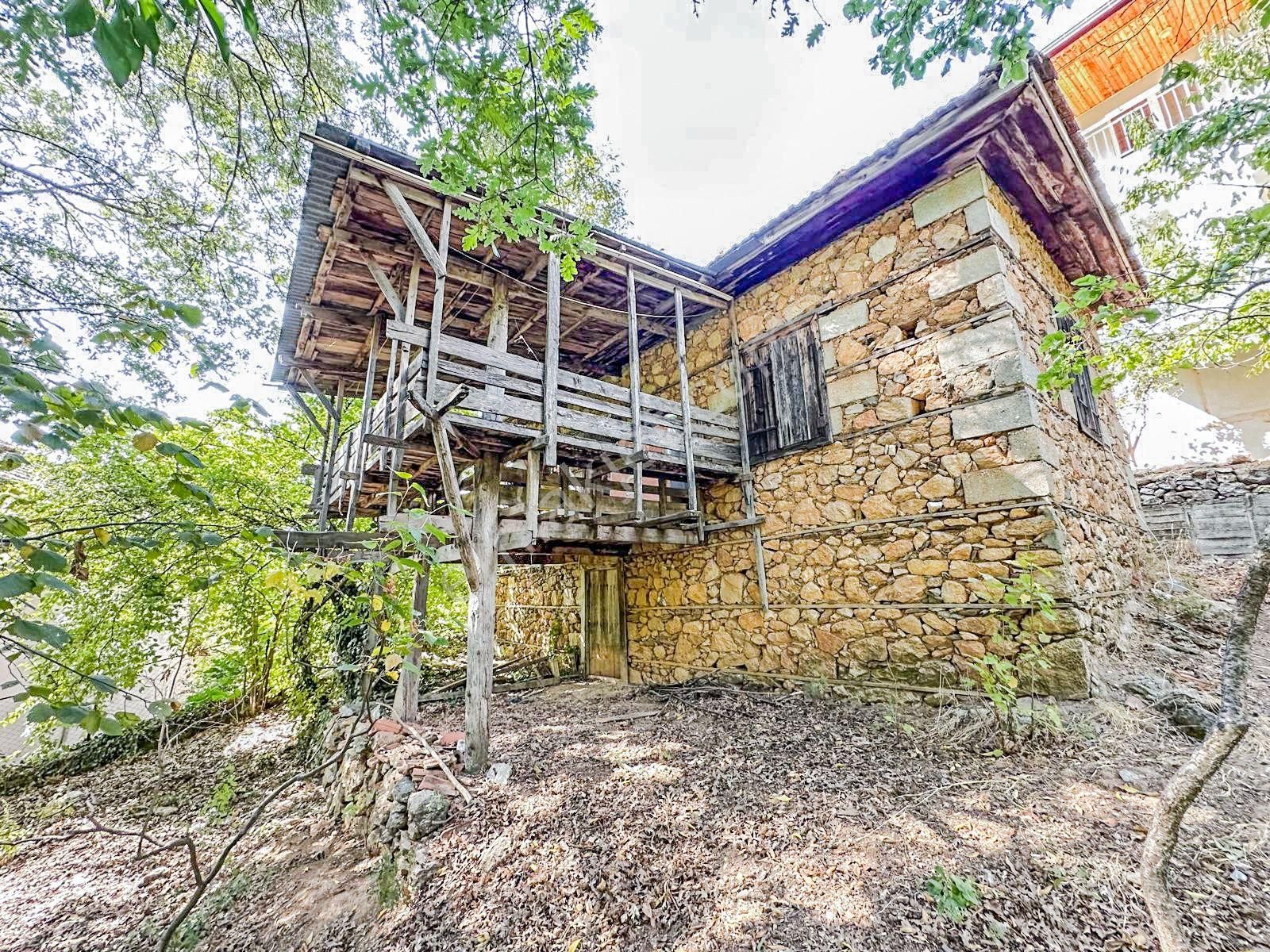 Alanya Gedevet Yaylası'nda Satılık Taş Ev Ve Hobi Bahçesi - Görsel 12