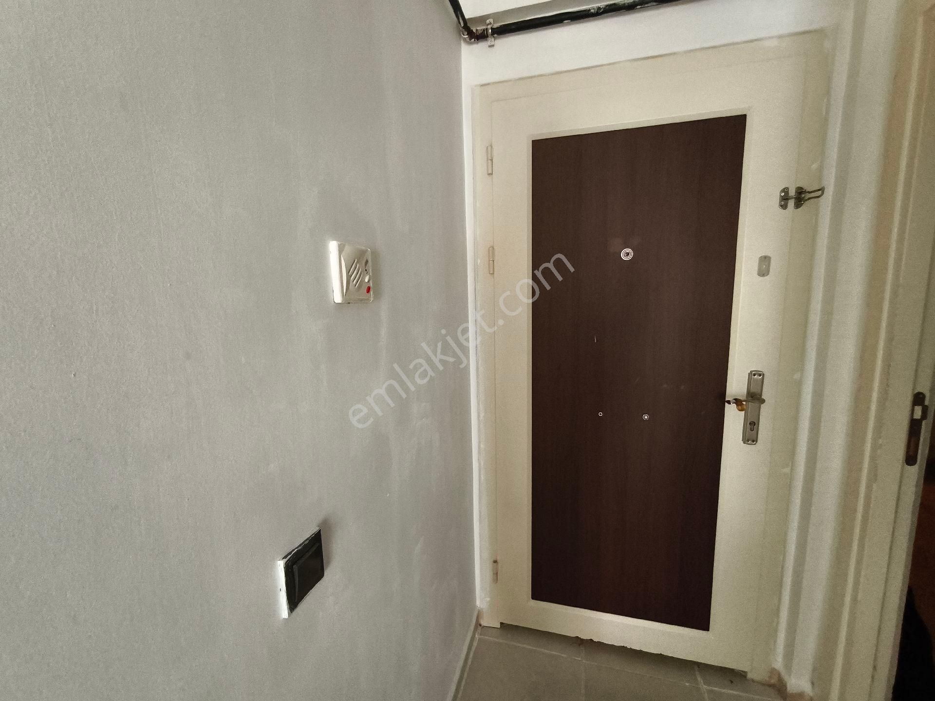 Nova'dan Sütlüce Anadolu Üniversitesi Yakını 1+1 Kiralık - Görsel 6