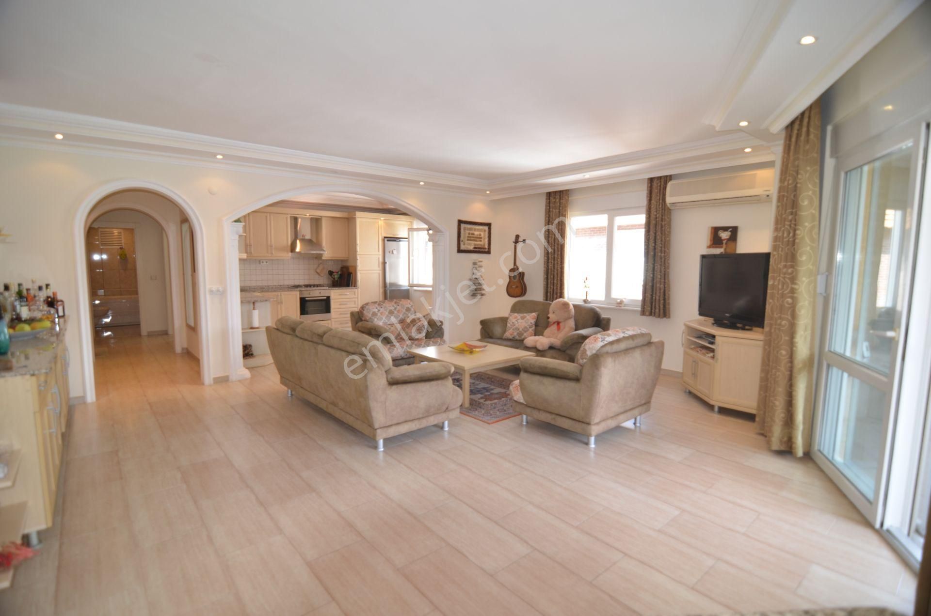 Alanya Oba Mah 4+1 Dubleks Satılık Daire - Görsel 14