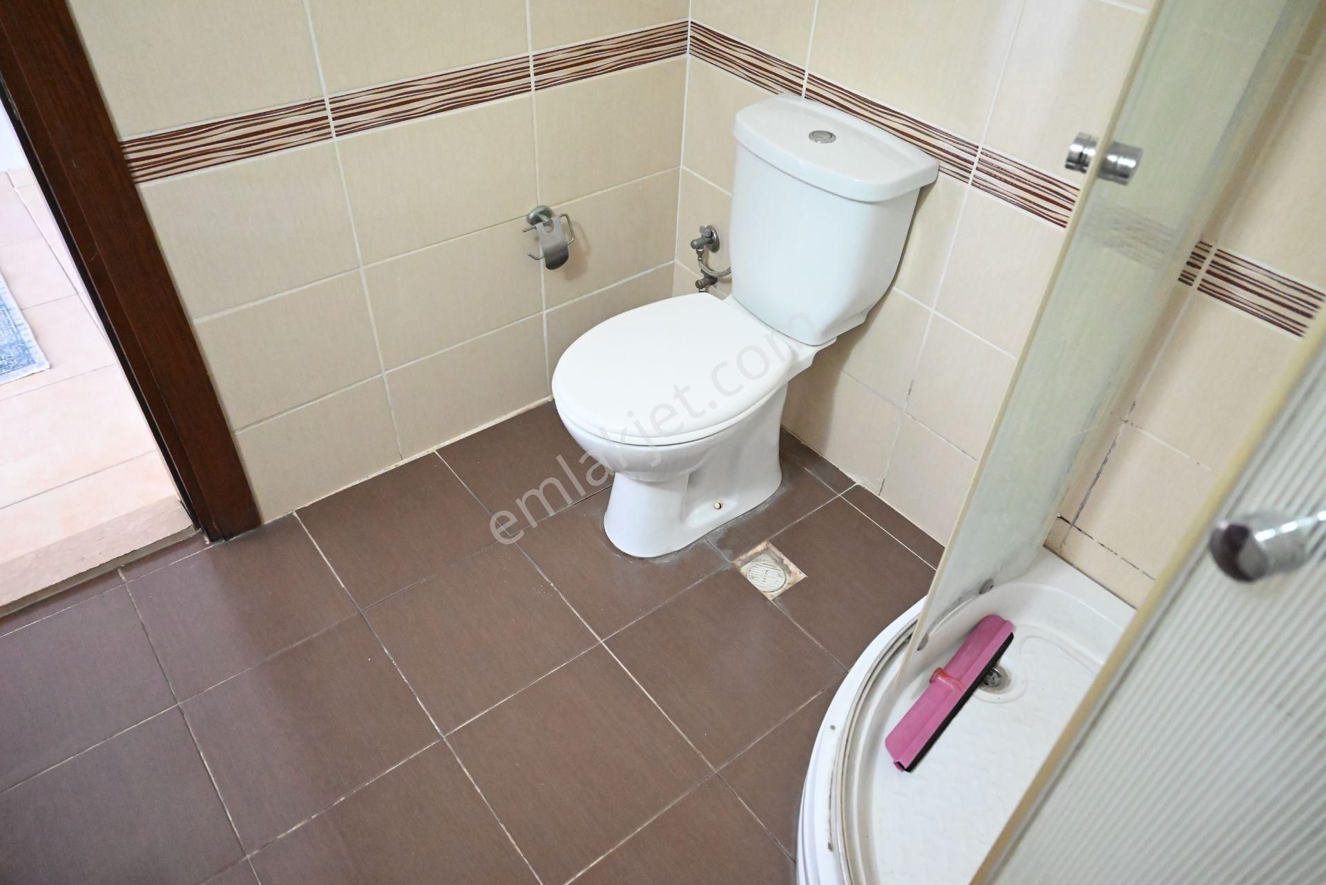 Üstünkent Emlak 1+1 Eşyalı Zemin Kat Kiralık Daire - Görsel 27