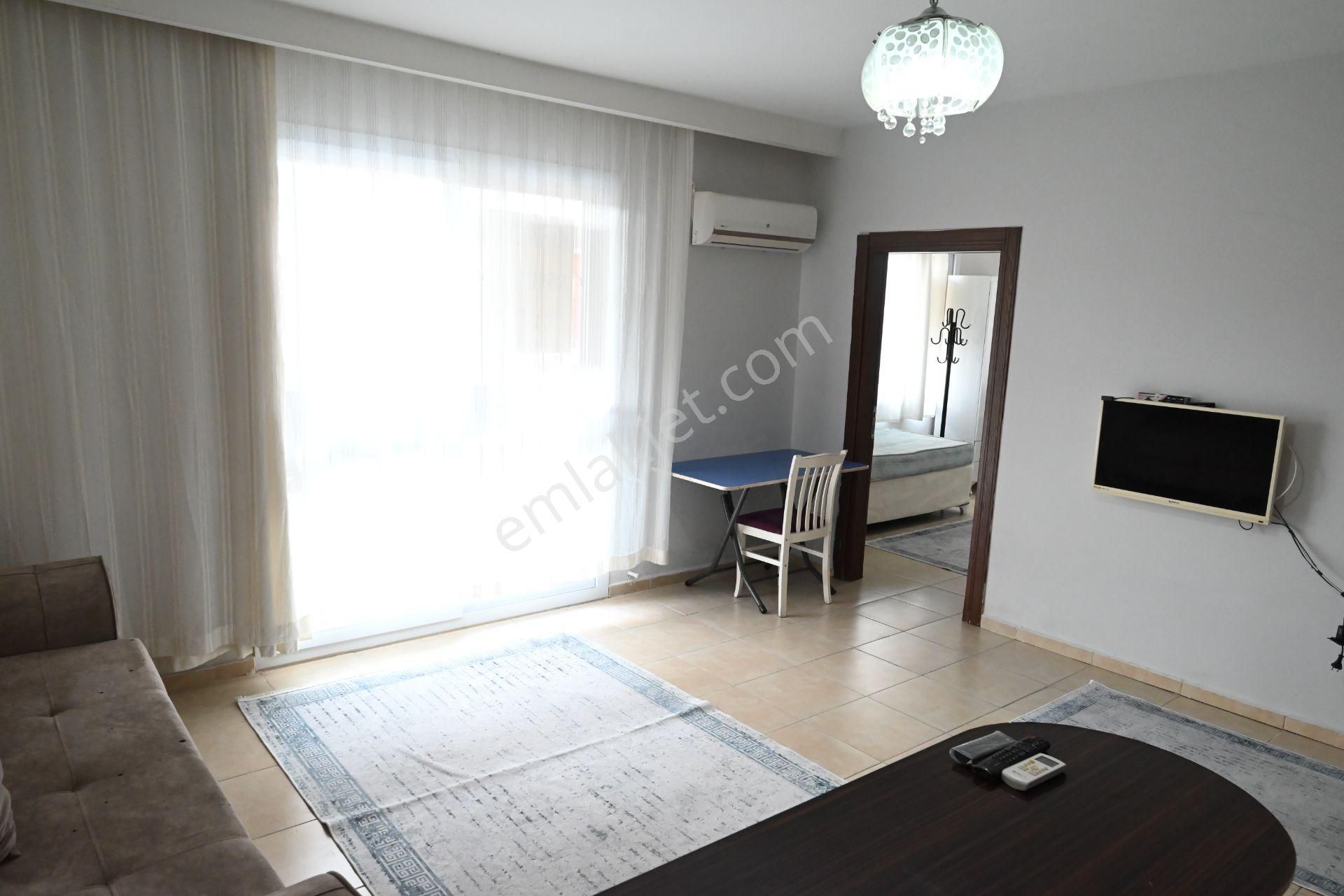 Üstünkent Emlak 1+1 Eşyalı Zemin Kat Kiralık Daire - Görsel 12
