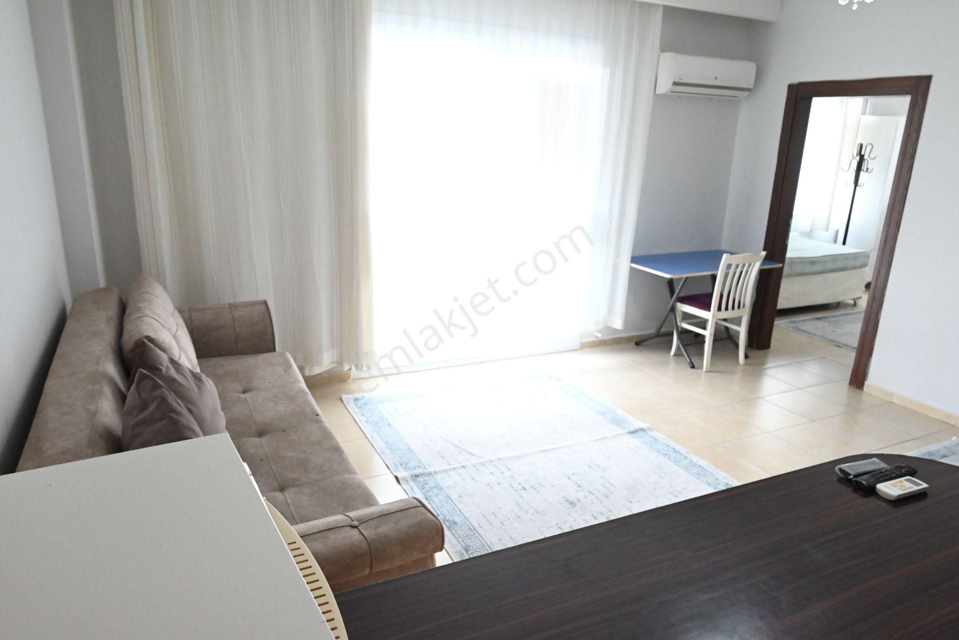 Üstünkent Emlak 1+1 Eşyalı Zemin Kat Kiralık Daire - Görsel 14