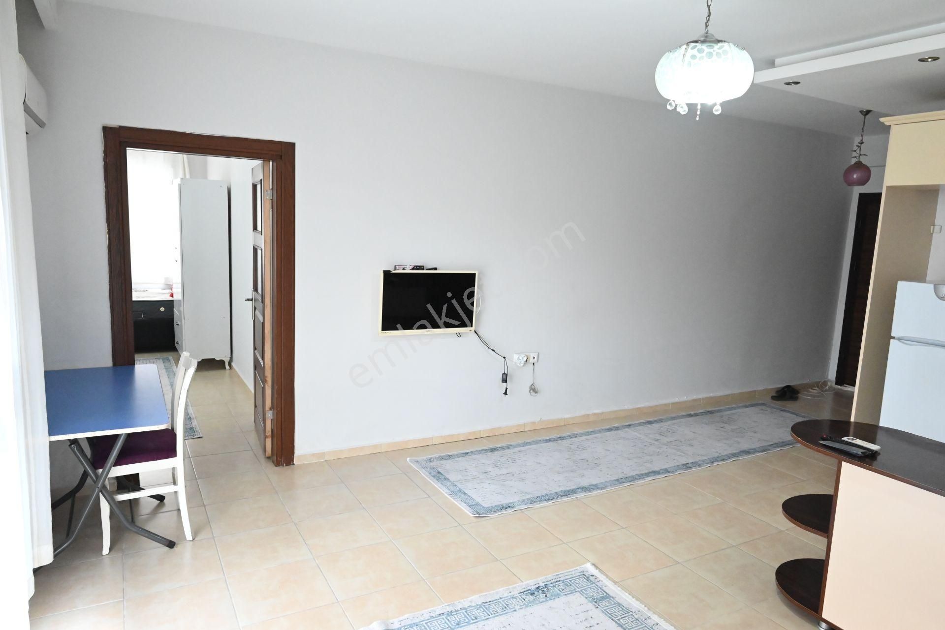 Üstünkent Emlak 1+1 Eşyalı Zemin Kat Kiralık Daire - Görsel 9