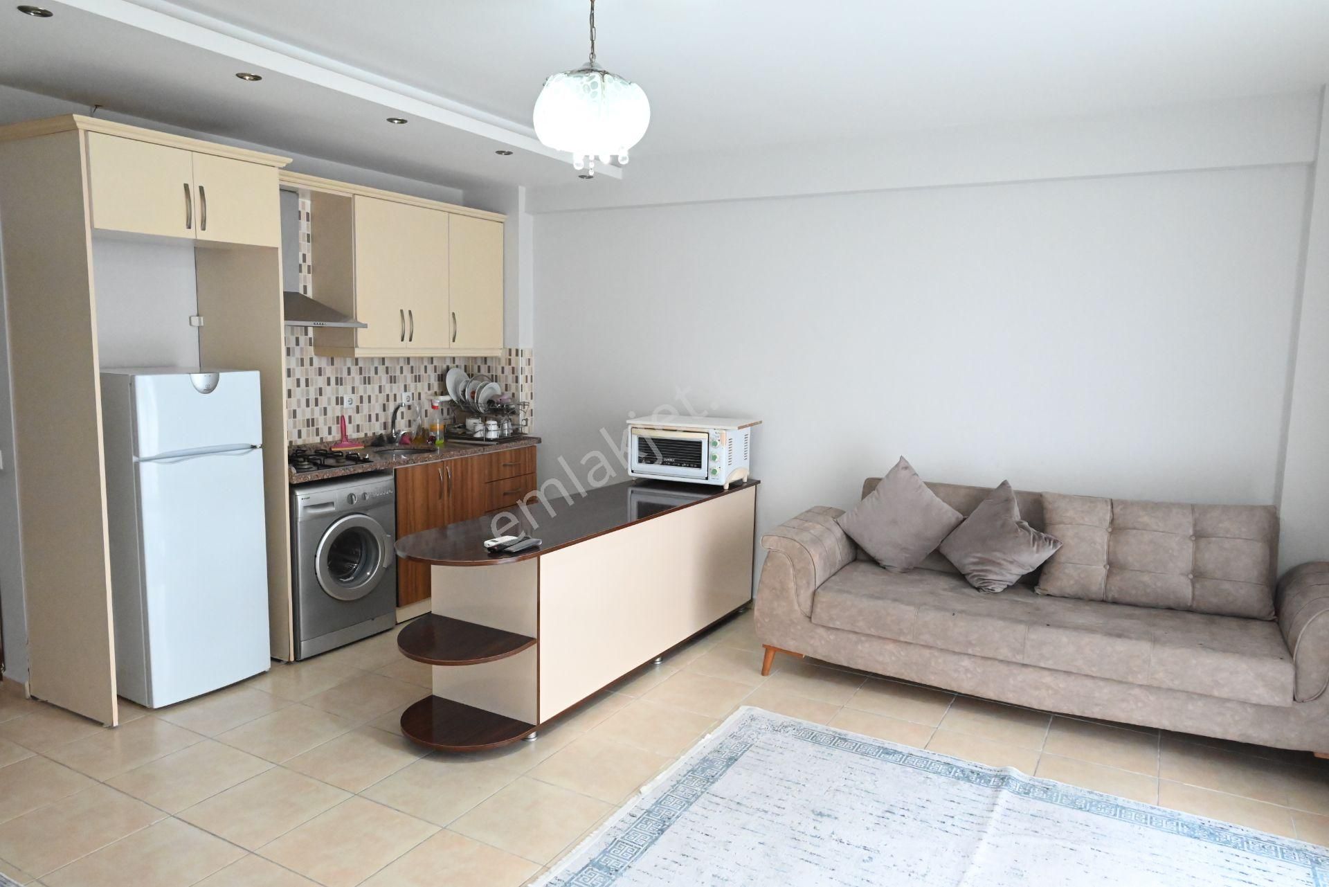 Üstünkent Emlak 1+1 Eşyalı Zemin Kat Kiralık Daire - Görsel 5