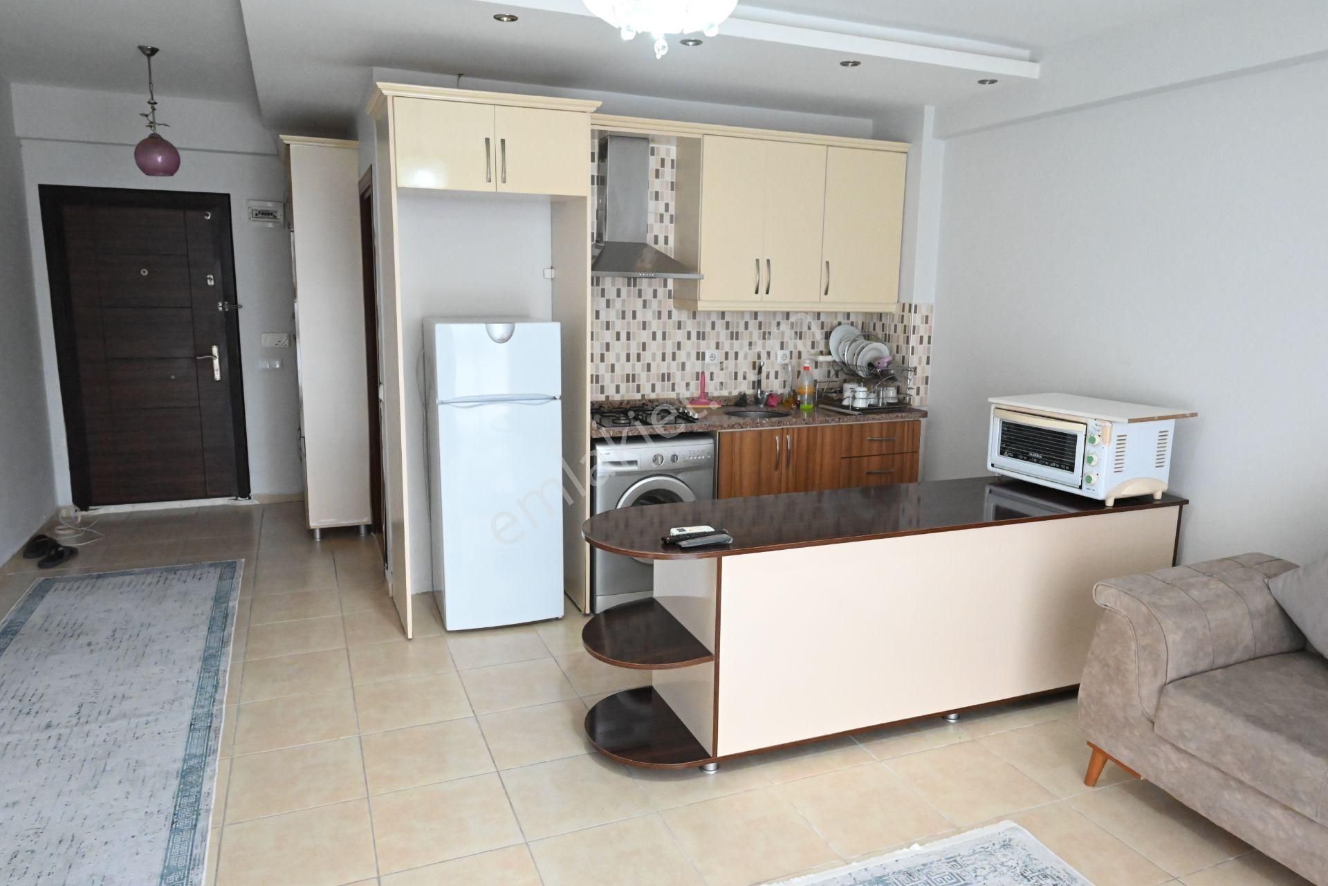 Üstünkent Emlak 1+1 Eşyalı Zemin Kat Kiralık Daire