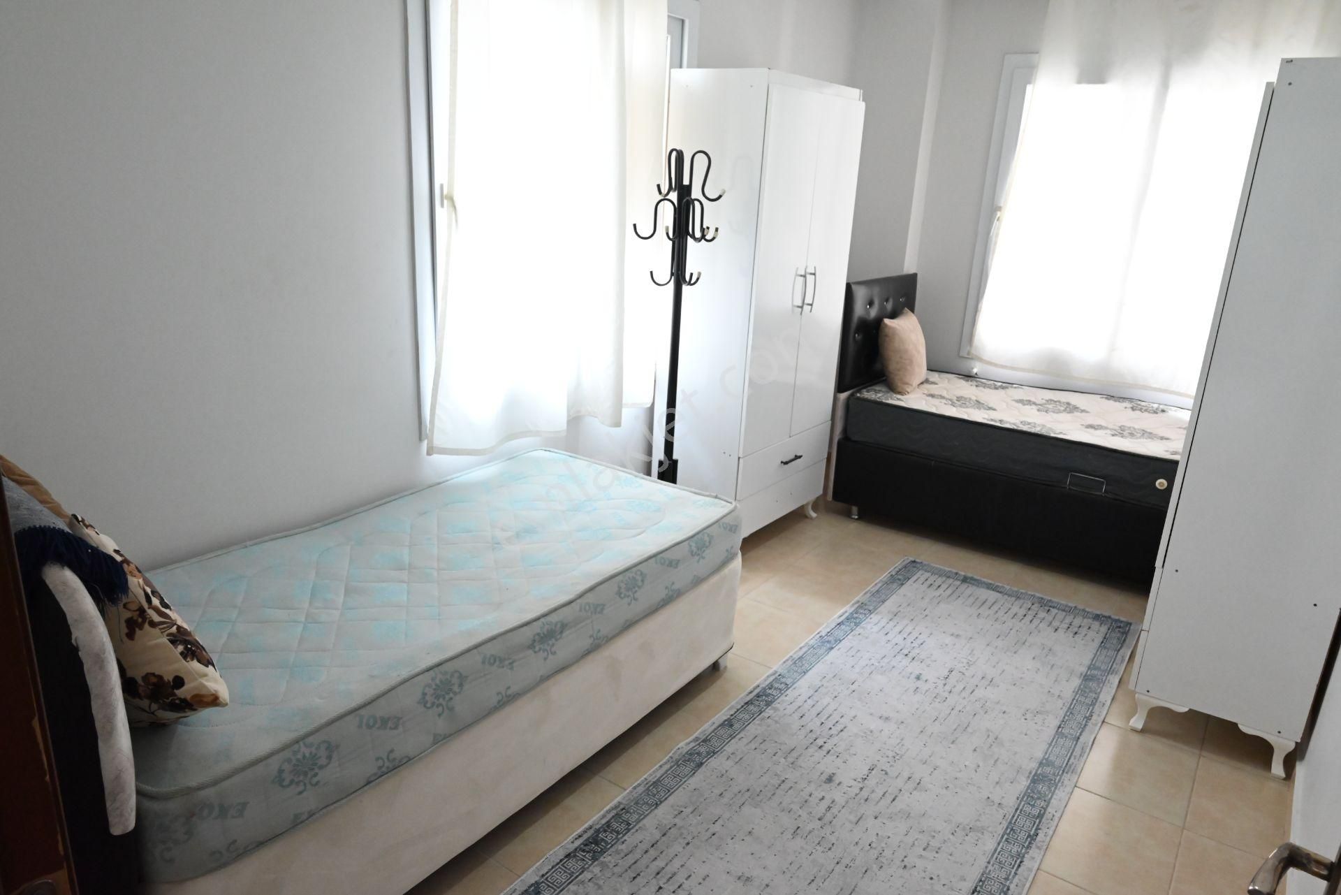 Üstünkent Emlak 1+1 Eşyalı Zemin Kat Kiralık Daire - Görsel 19