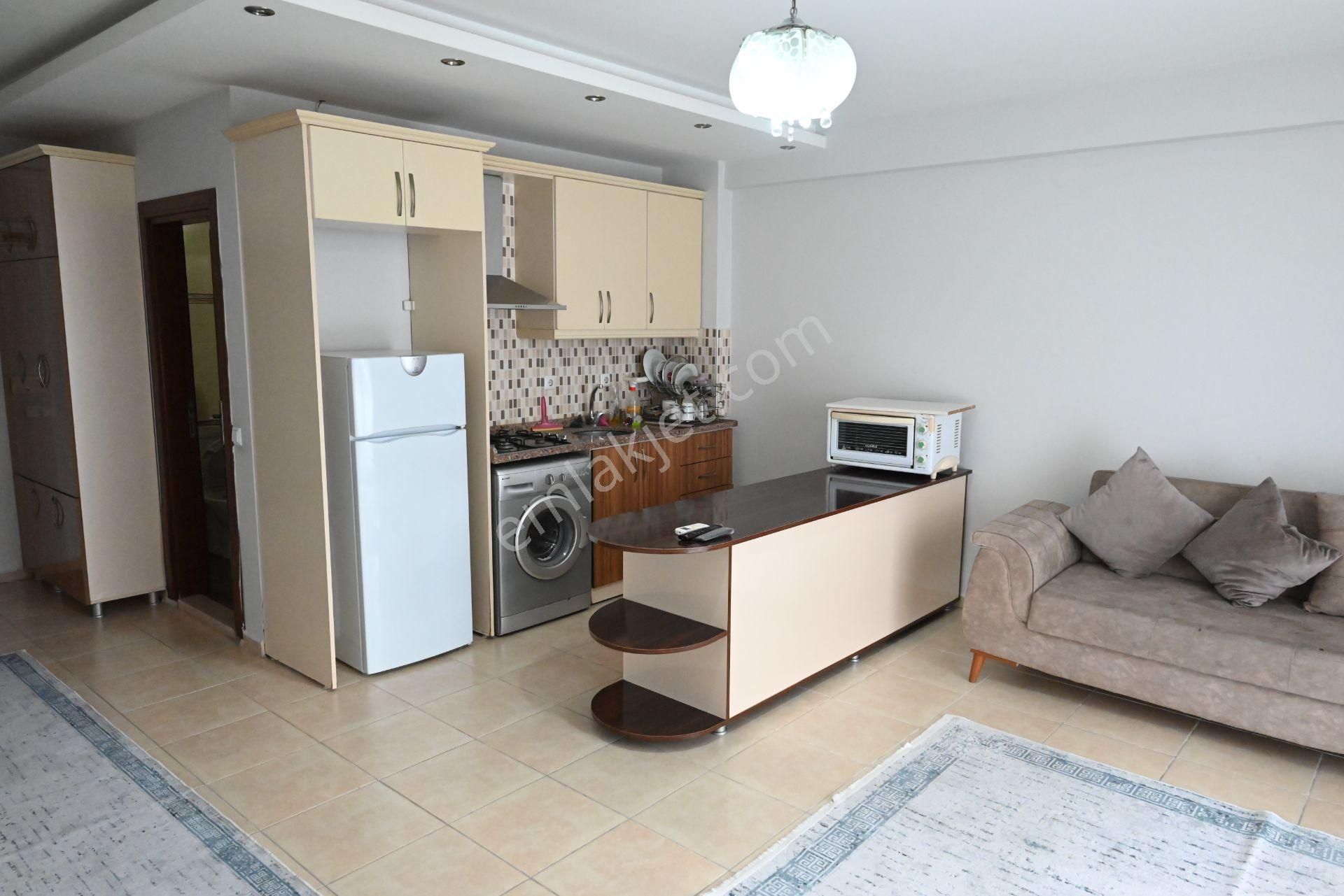 Üstünkent Emlak 1+1 Eşyalı Zemin Kat Kiralık Daire - Görsel 3