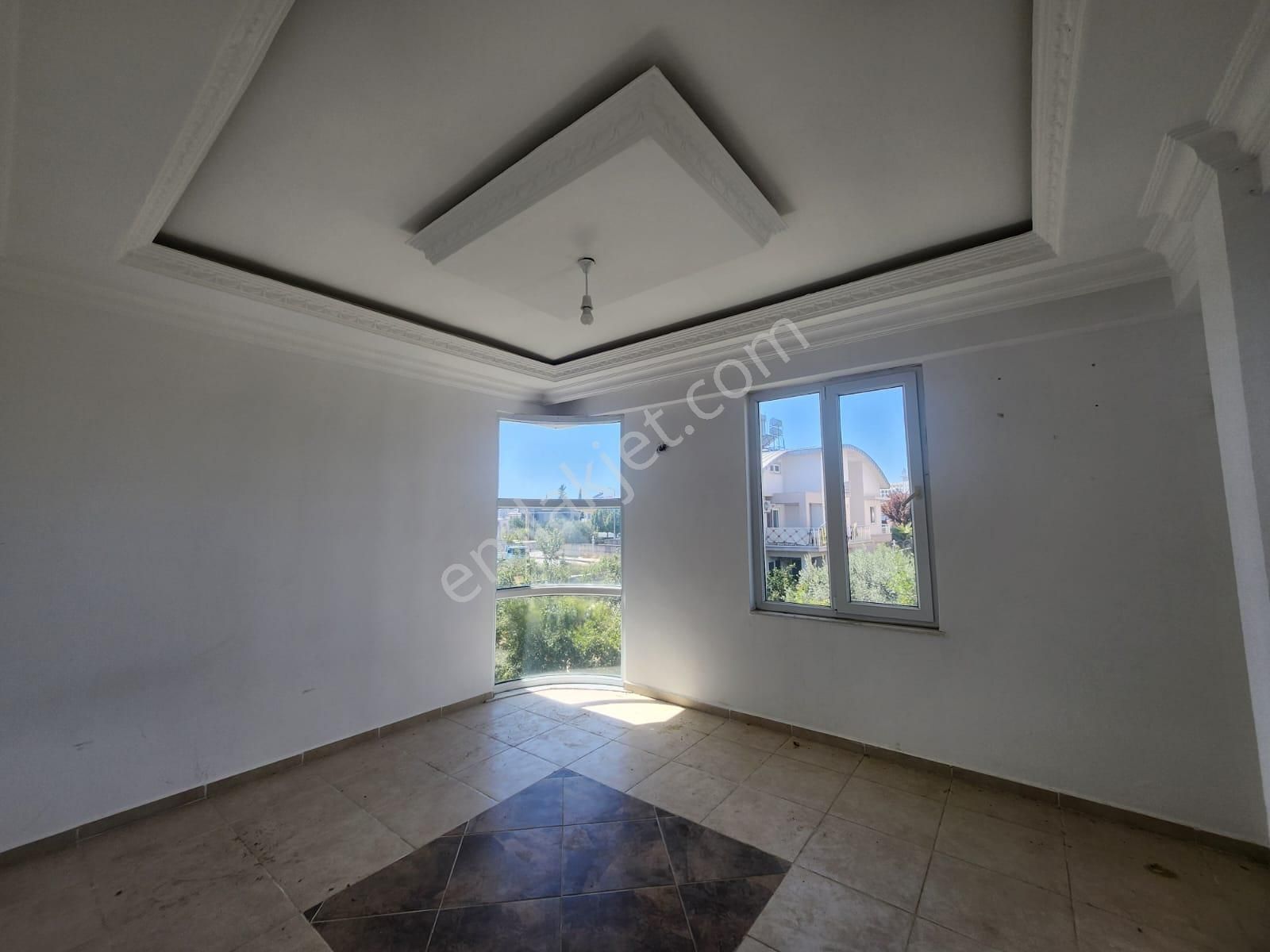 Bakımlı Denize Yakın 4+1 350 M² Havuzlu Dubleks Müstakil Villa - Görsel 17