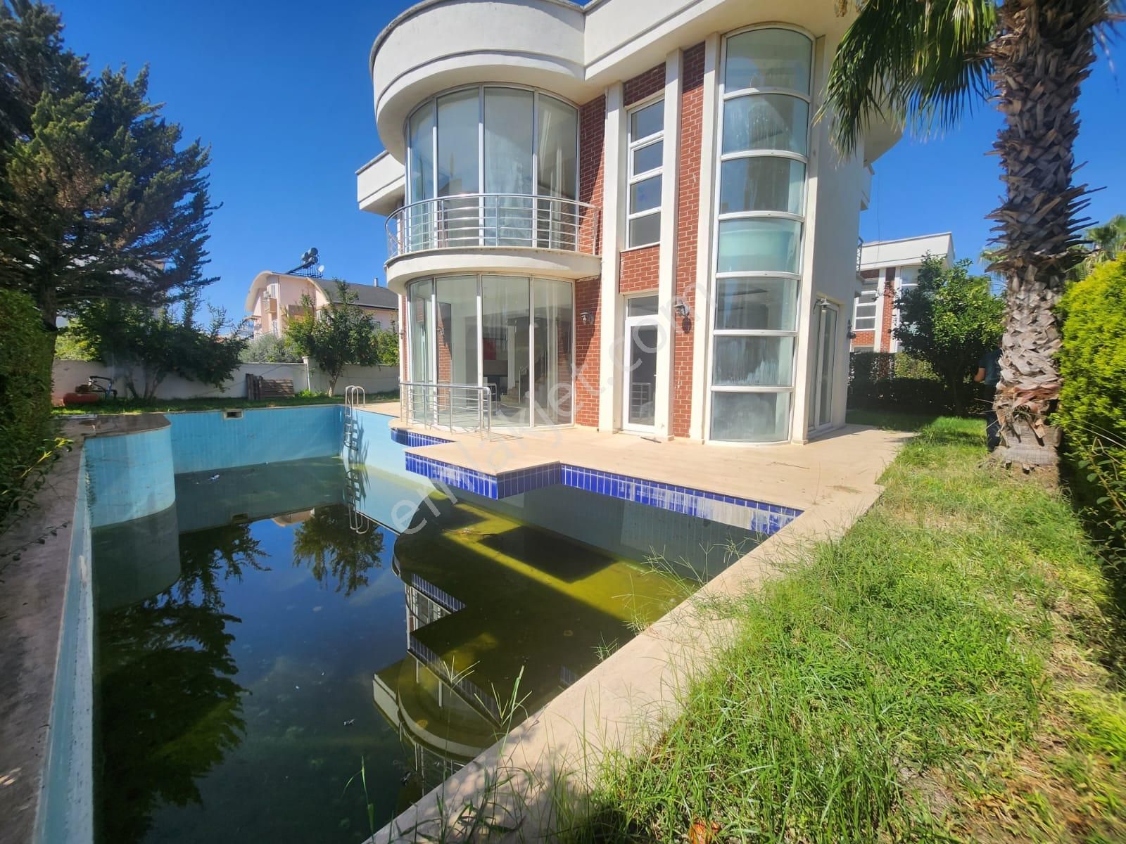 Bakımlı Denize Yakın 4+1 350 M² Havuzlu Dubleks Müstakil Villa - Görsel 5