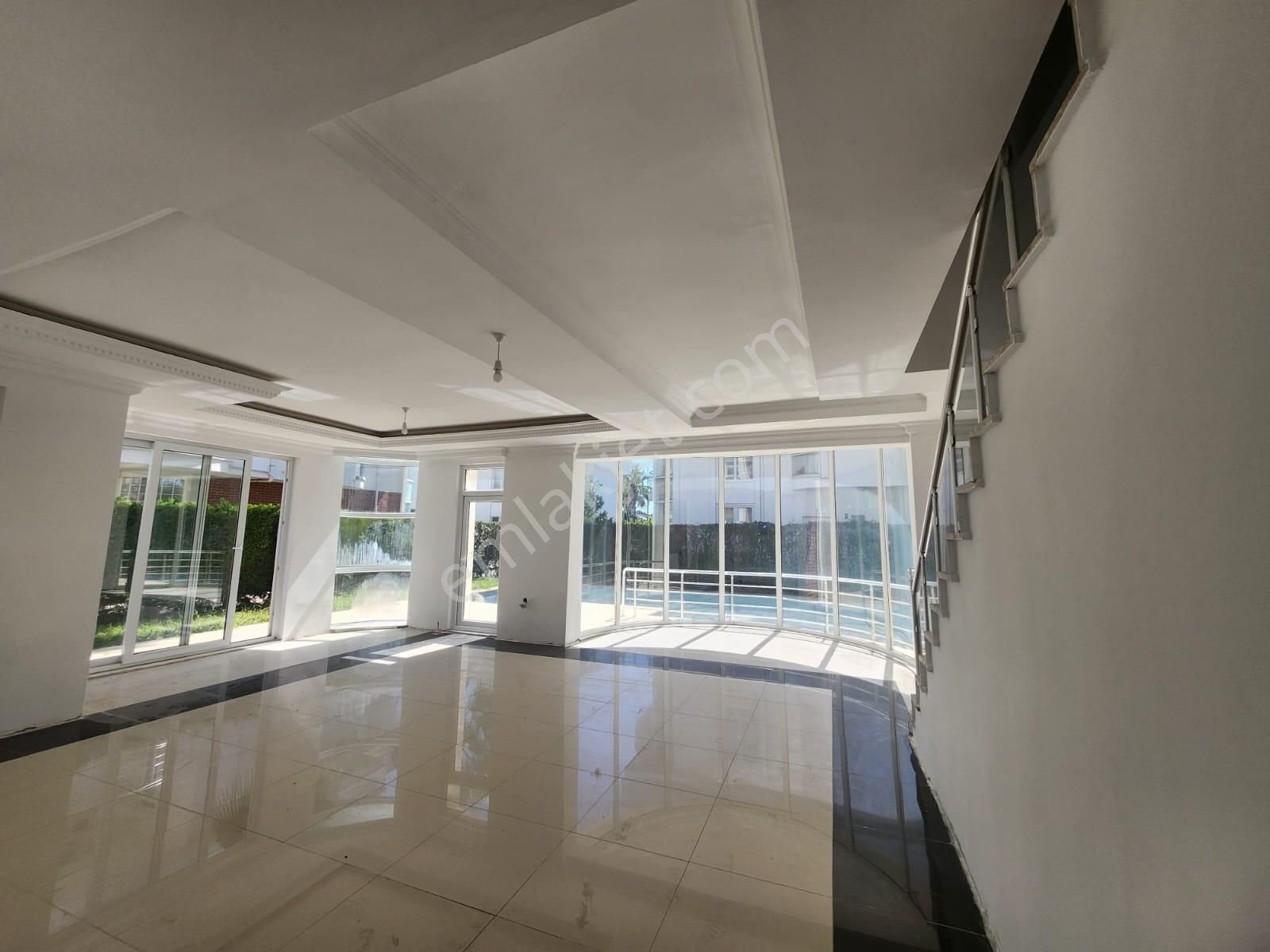 Bakımlı Denize Yakın 4+1 350 M² Havuzlu Dubleks Müstakil Villa - Görsel 10