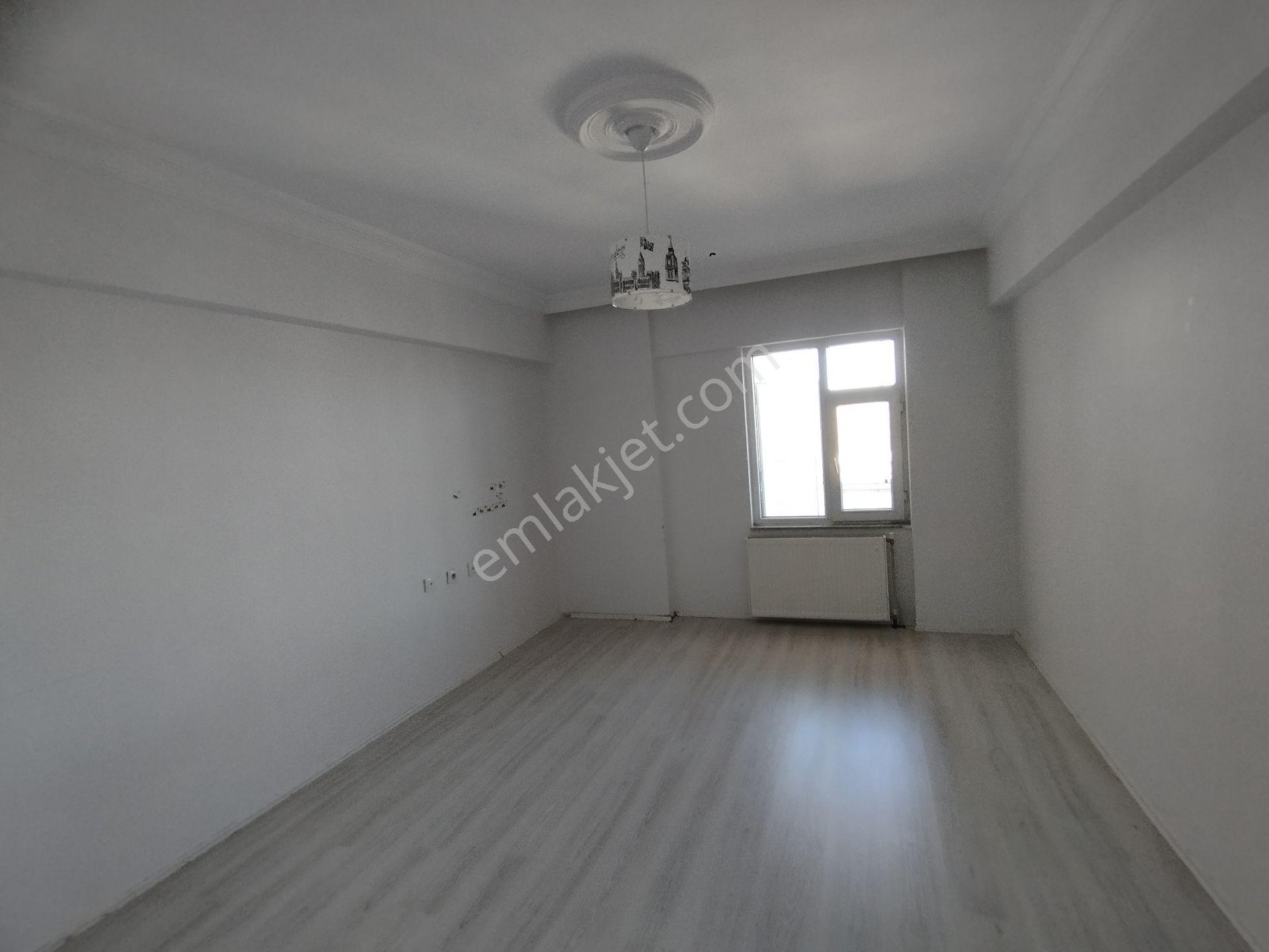 Alihan G.m.den İzzetpaşa Mah.şehit İlhanlar Caddesi Full Geniş Balkonlu Satılık Dupleks - Görsel 24